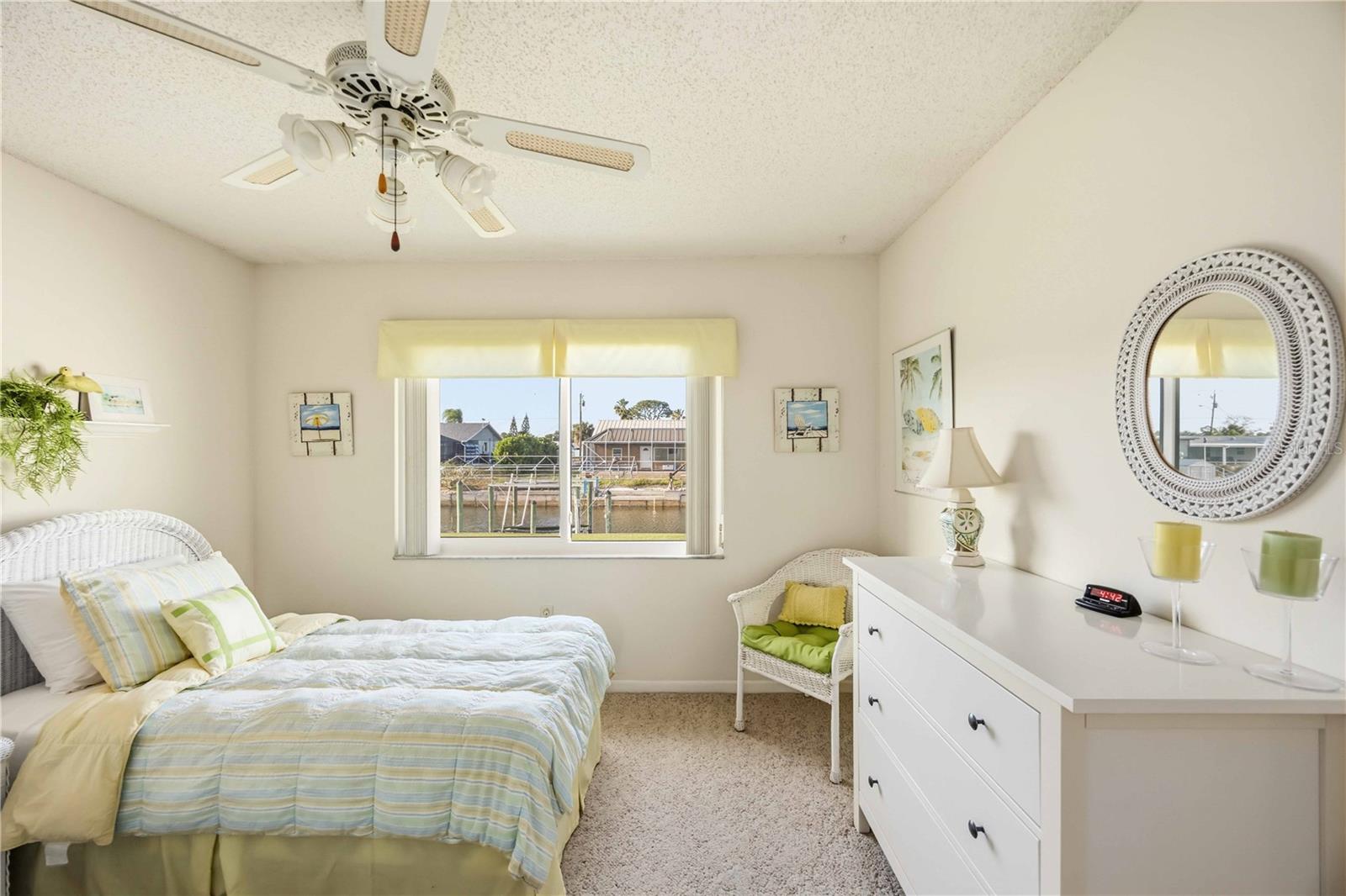 886 E 4TH ST, ENGLEWOOD, FL, 34223