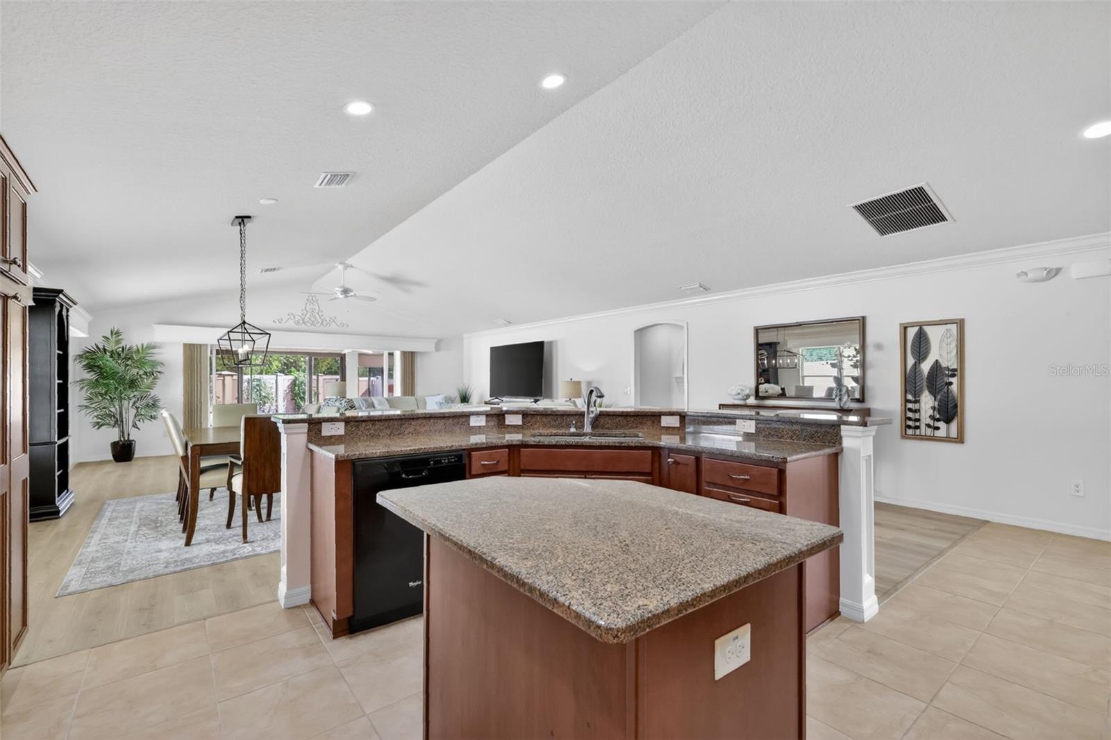 2873 CHARLEVOIX ST, THE VILLAGES, FL, 32163