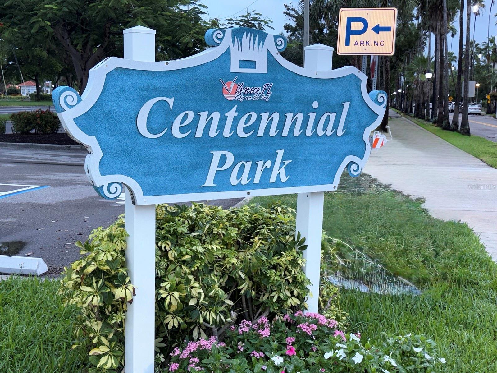 413 CERVINA DR N, VENICE, FL, 34285