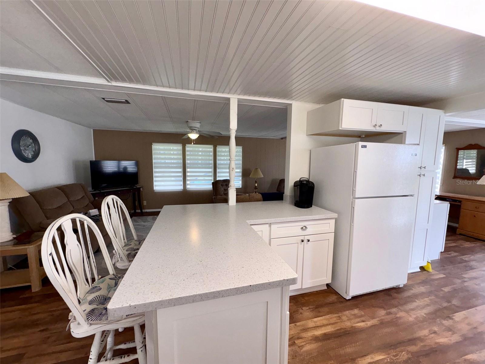 413 CERVINA DR N, VENICE, FL, 34285