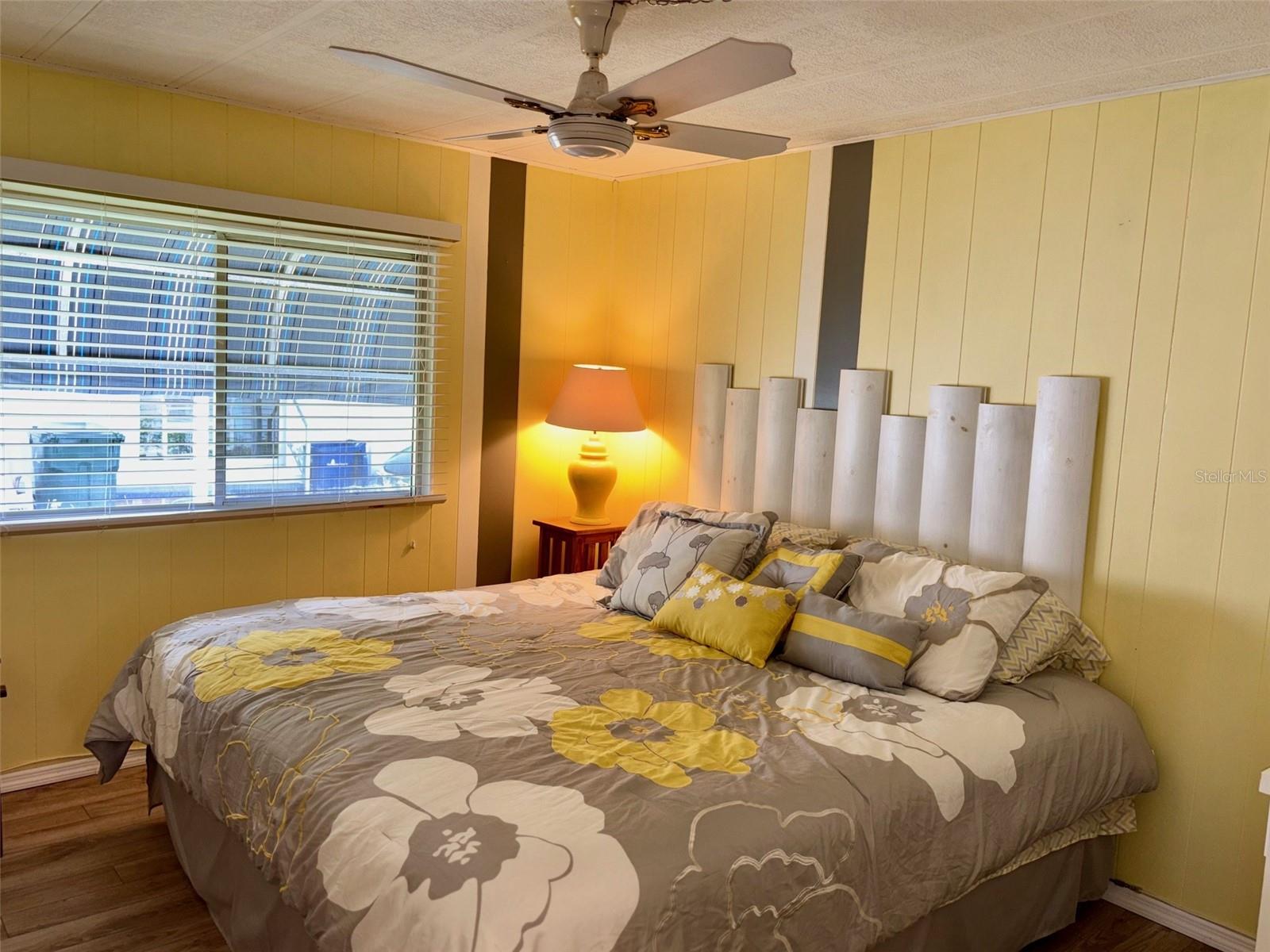 413 CERVINA DR N, VENICE, FL, 34285