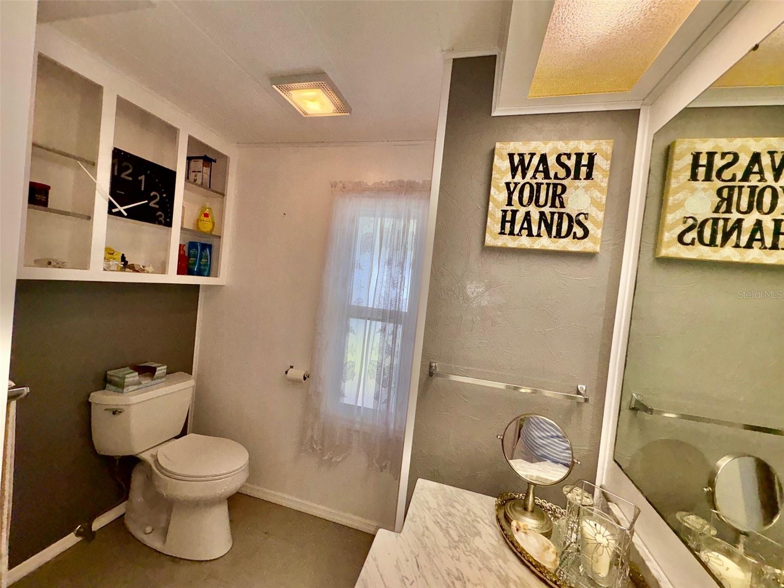 413 CERVINA DR N, VENICE, FL, 34285