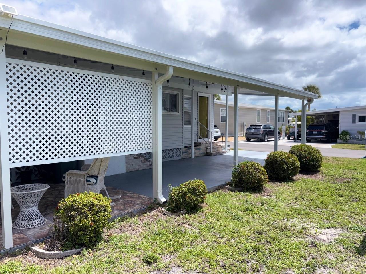 413 CERVINA DR N, VENICE, FL, 34285