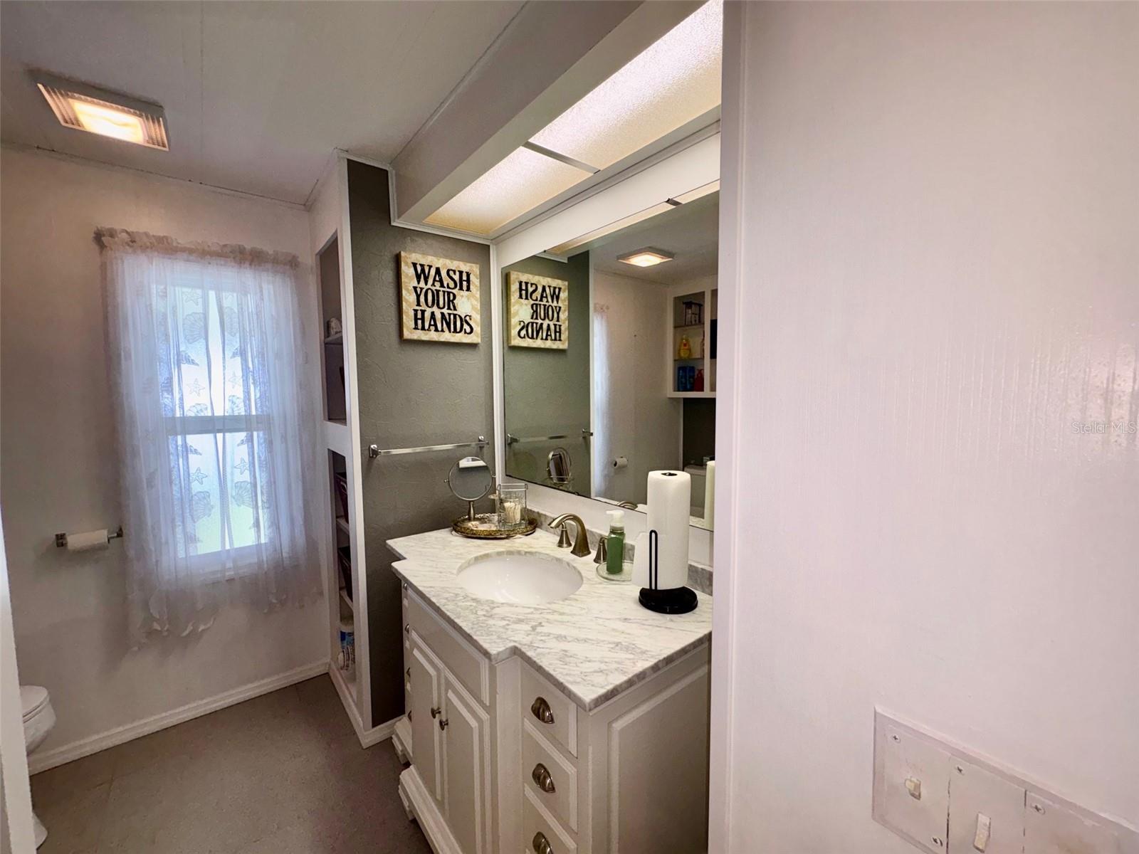 413 CERVINA DR N, VENICE, FL, 34285