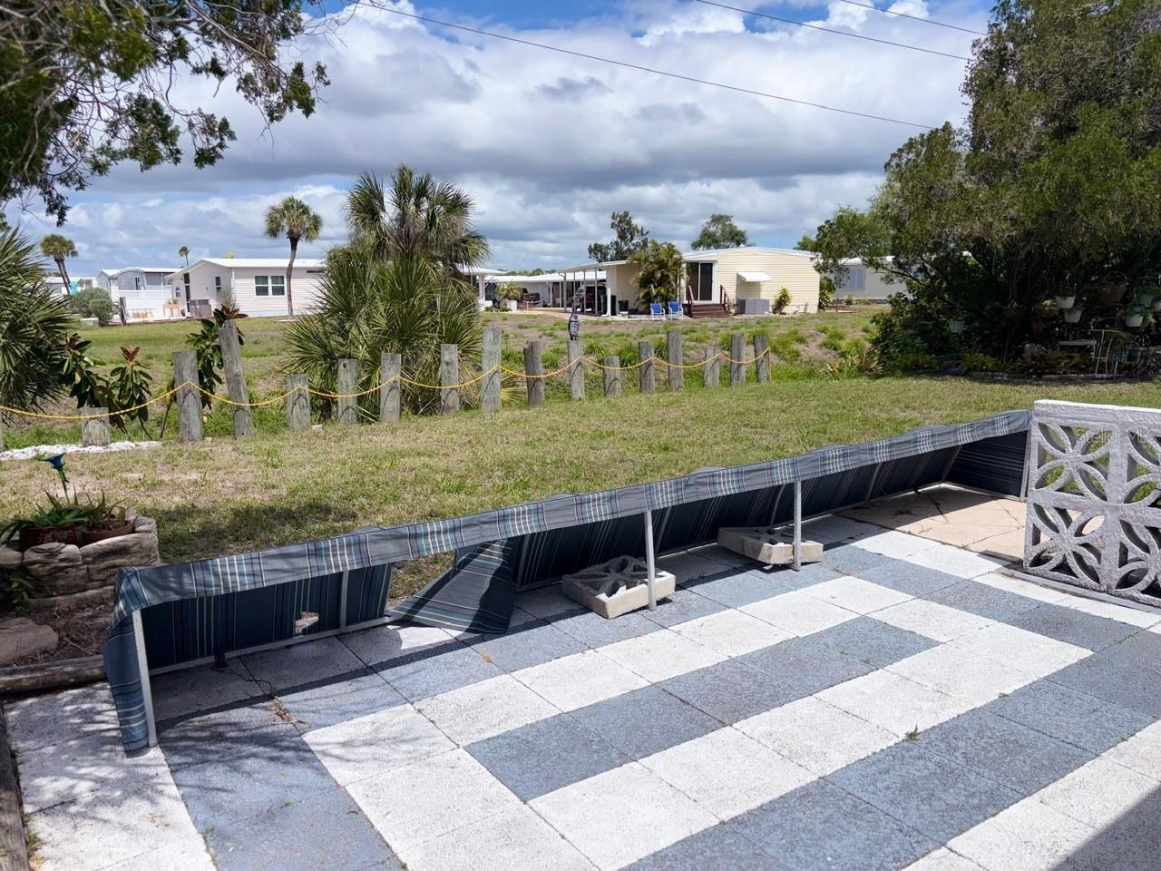 413 CERVINA DR N, VENICE, FL, 34285