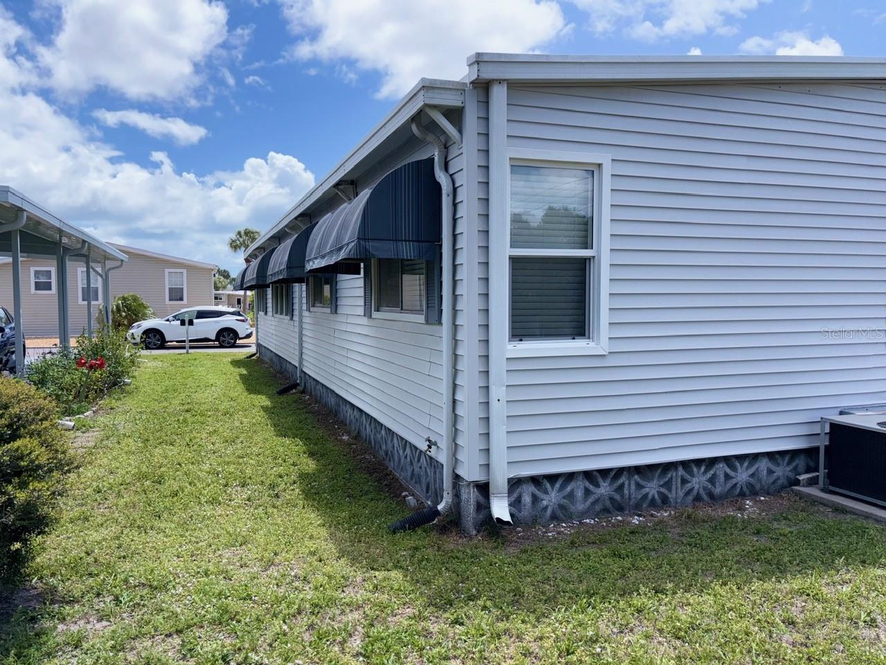 413 CERVINA DR N, VENICE, FL, 34285