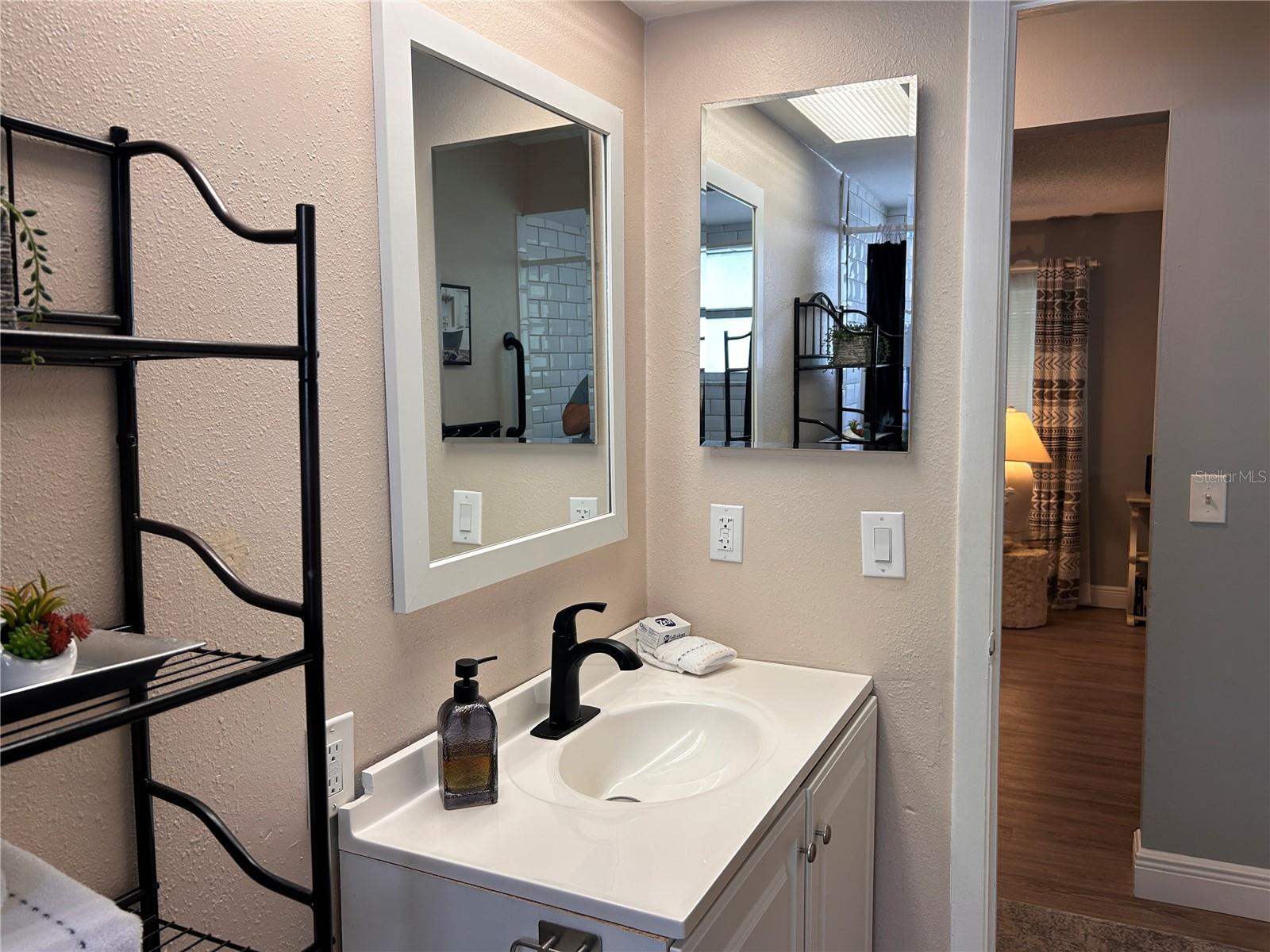 6031 WYOMING AVE, NEW PORT RICHEY, FL, 34653