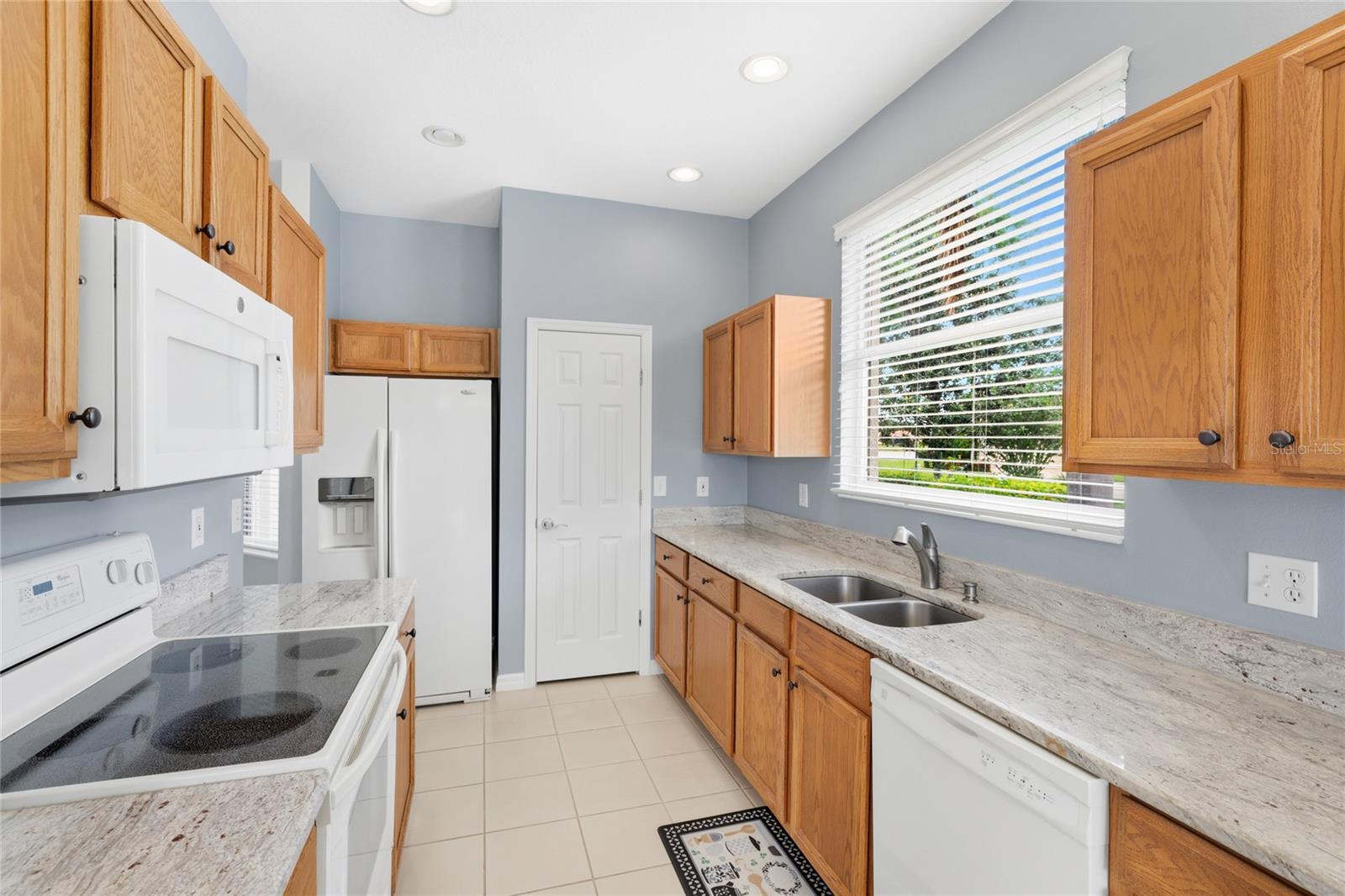 8120 VICTORIA FALLS CIR, SARASOTA, FL, 34243