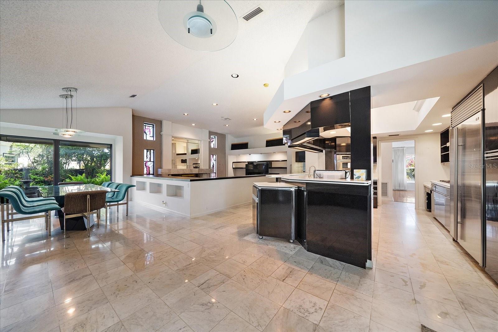 3905 SPYGLASS HILL RD, SARASOTA, FL, 34238