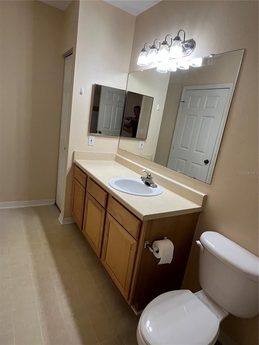 1195 VILLAGIO CIR #102, SARASOTA, FL, 34237