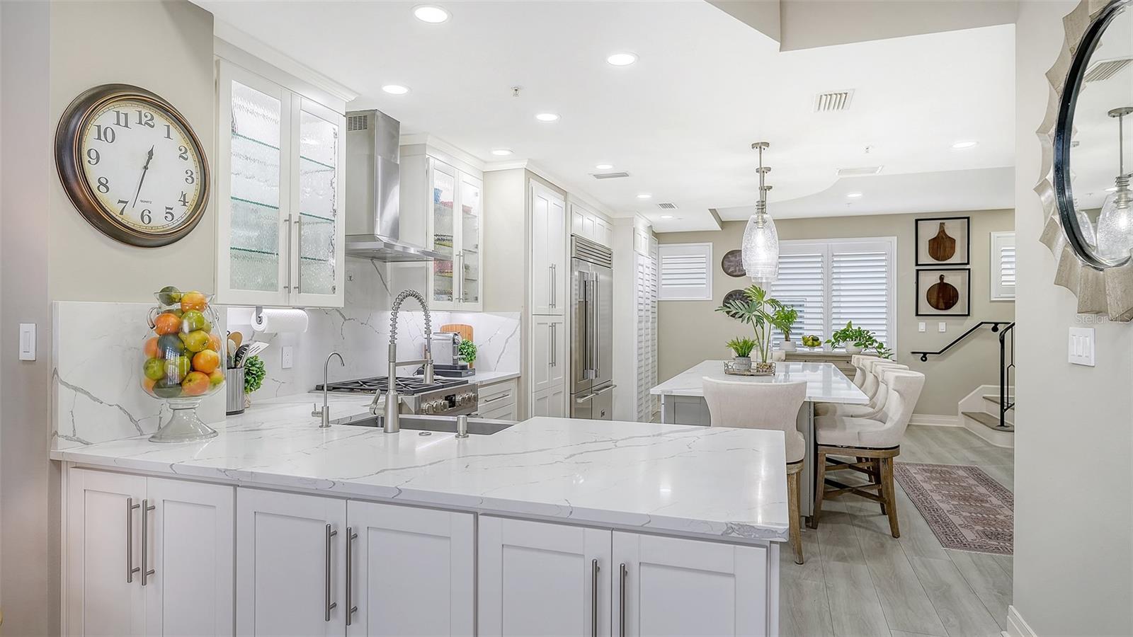 235 COCOANUT AVE #106-B, SARASOTA, FL, 34236