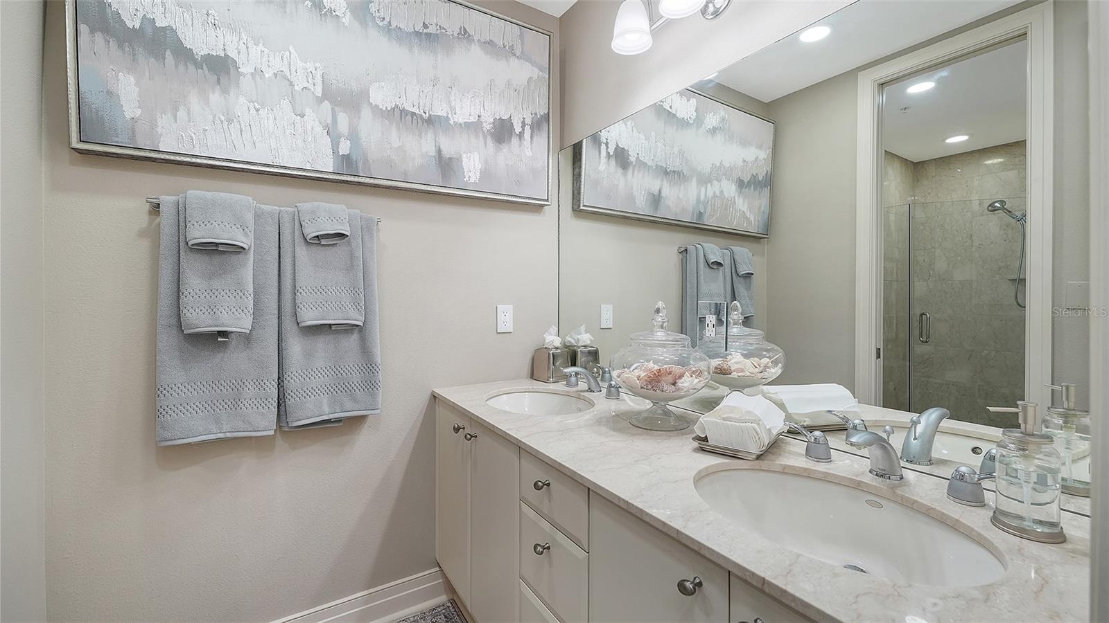 235 COCOANUT AVE #106-B, SARASOTA, FL, 34236