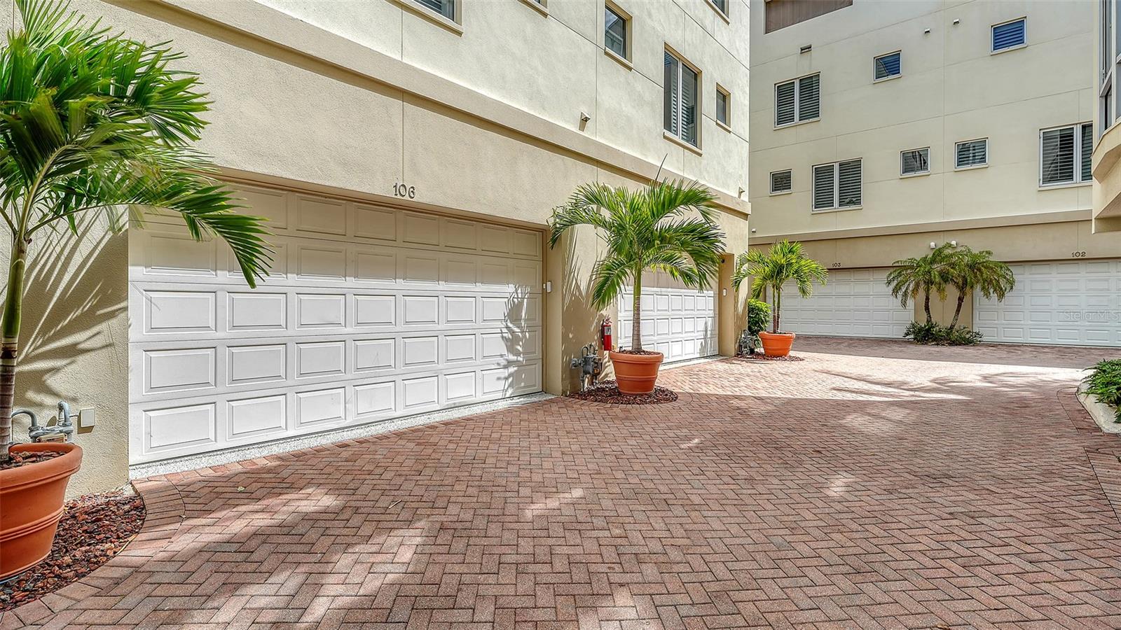 235 COCOANUT AVE #106-B, SARASOTA, FL, 34236