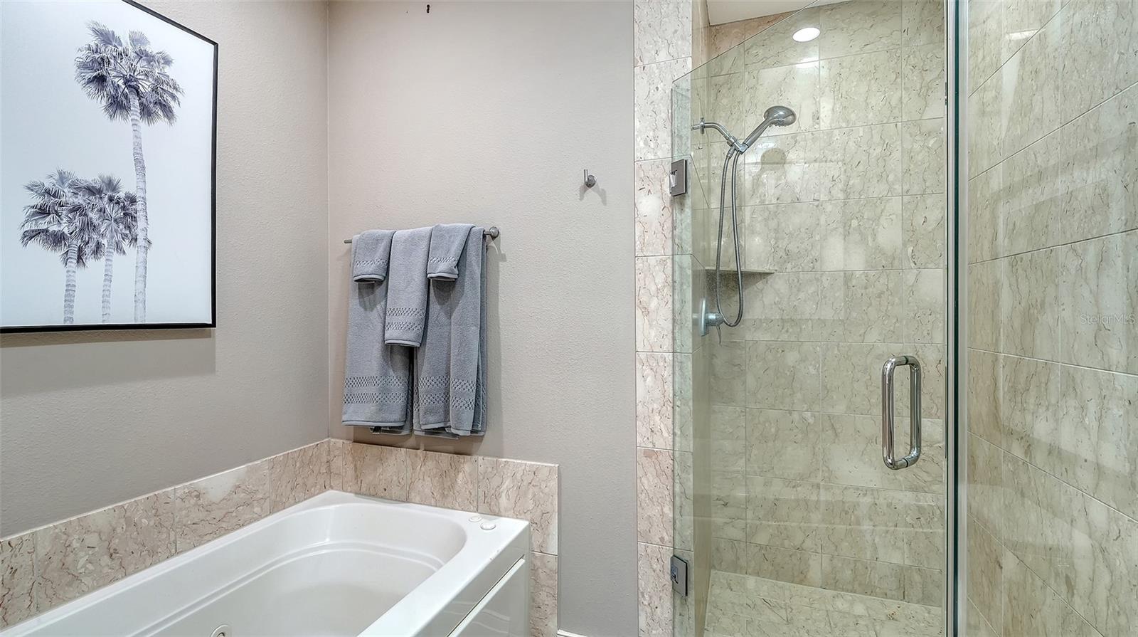 235 COCOANUT AVE #106-B, SARASOTA, FL, 34236