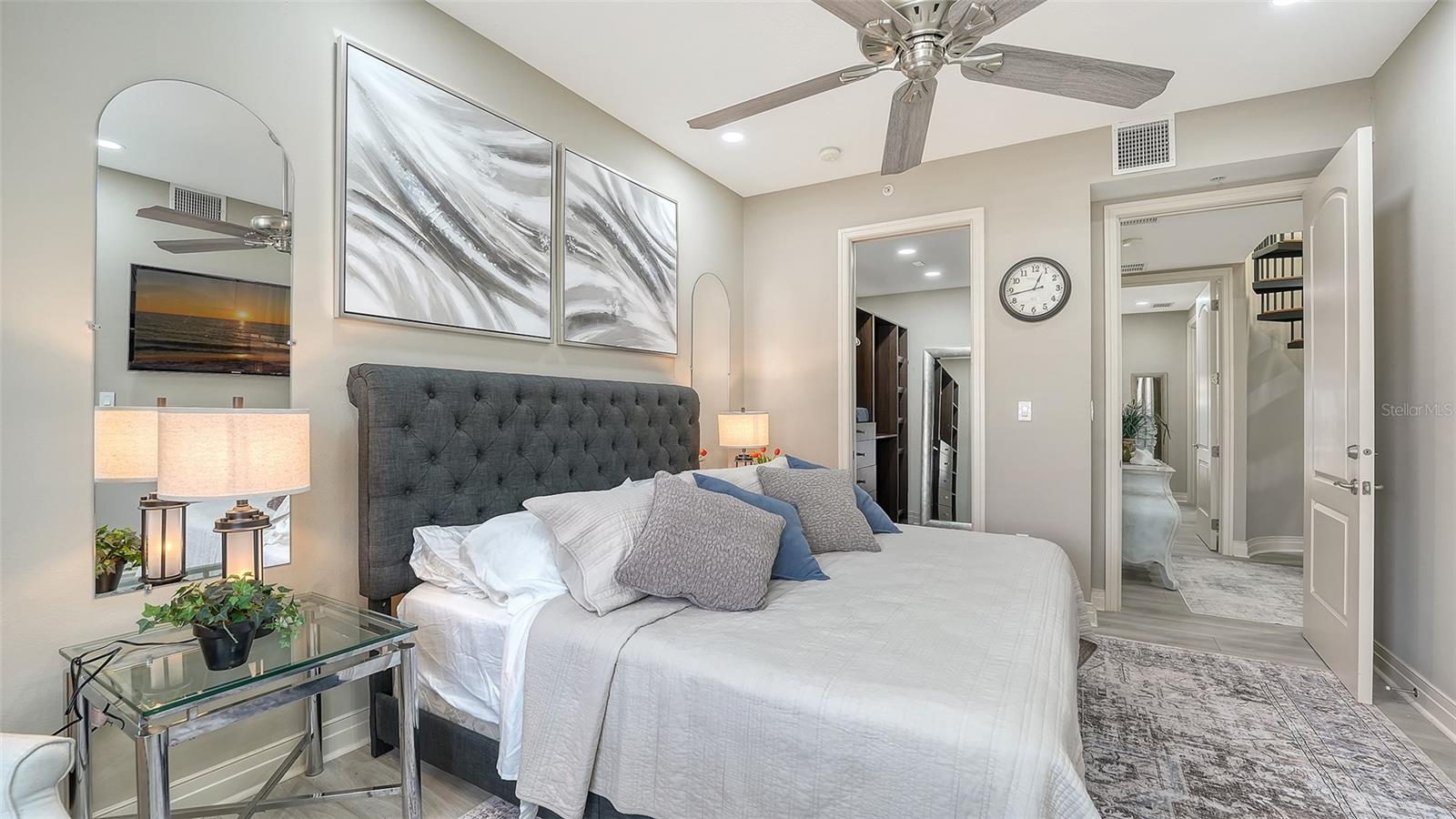 235 COCOANUT AVE #106-B, SARASOTA, FL, 34236
