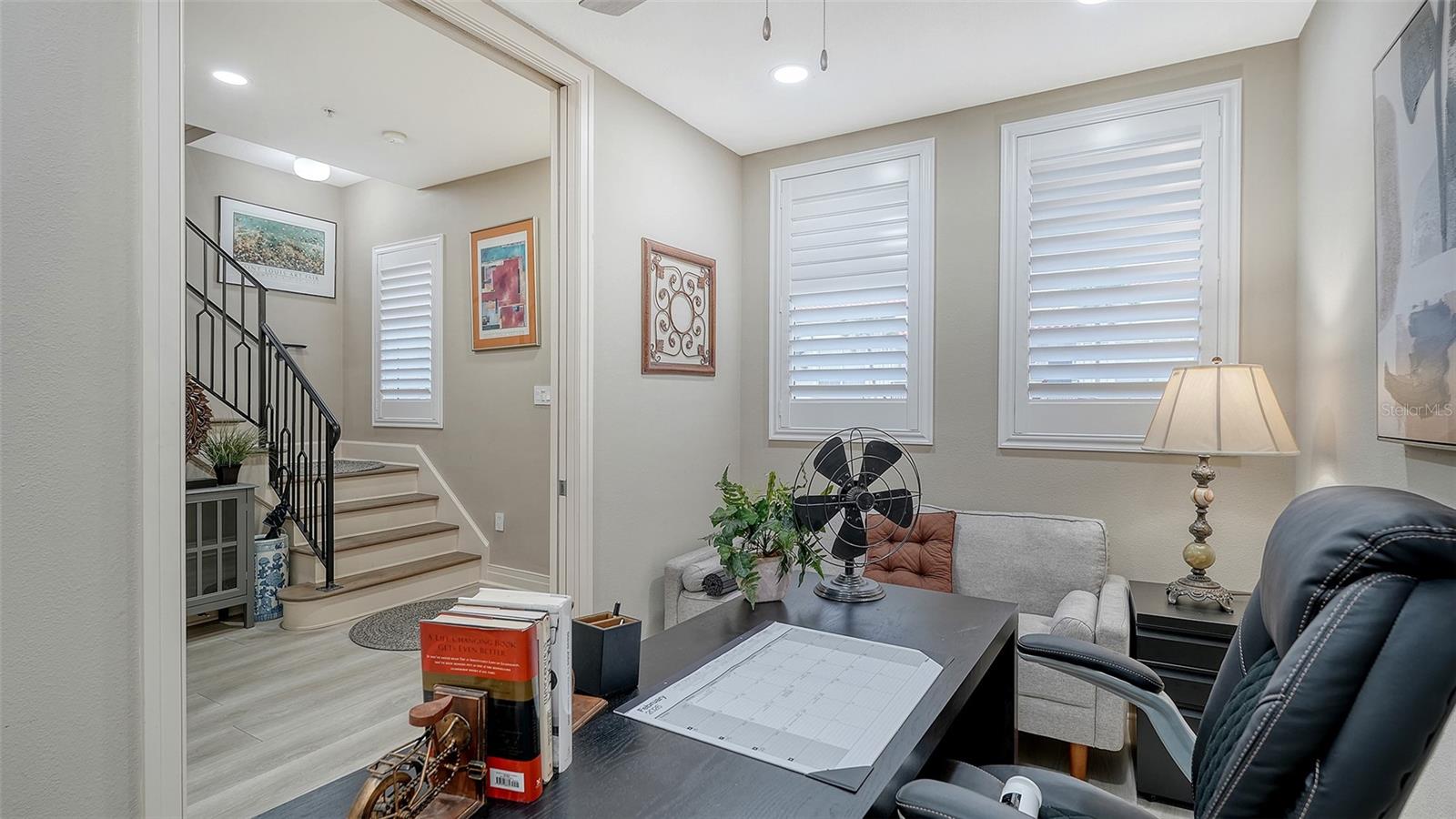 235 COCOANUT AVE #106-B, SARASOTA, FL, 34236