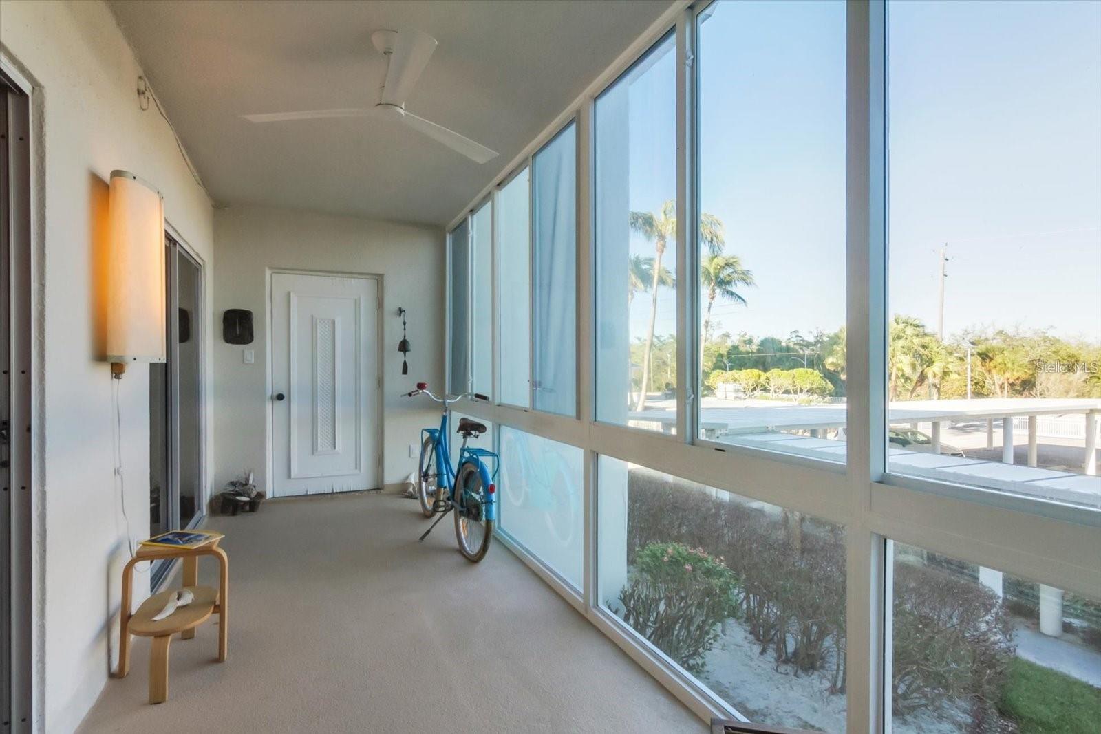 2100 BENJAMIN FRANKLIN DR #203, SARASOTA, FL, 34236