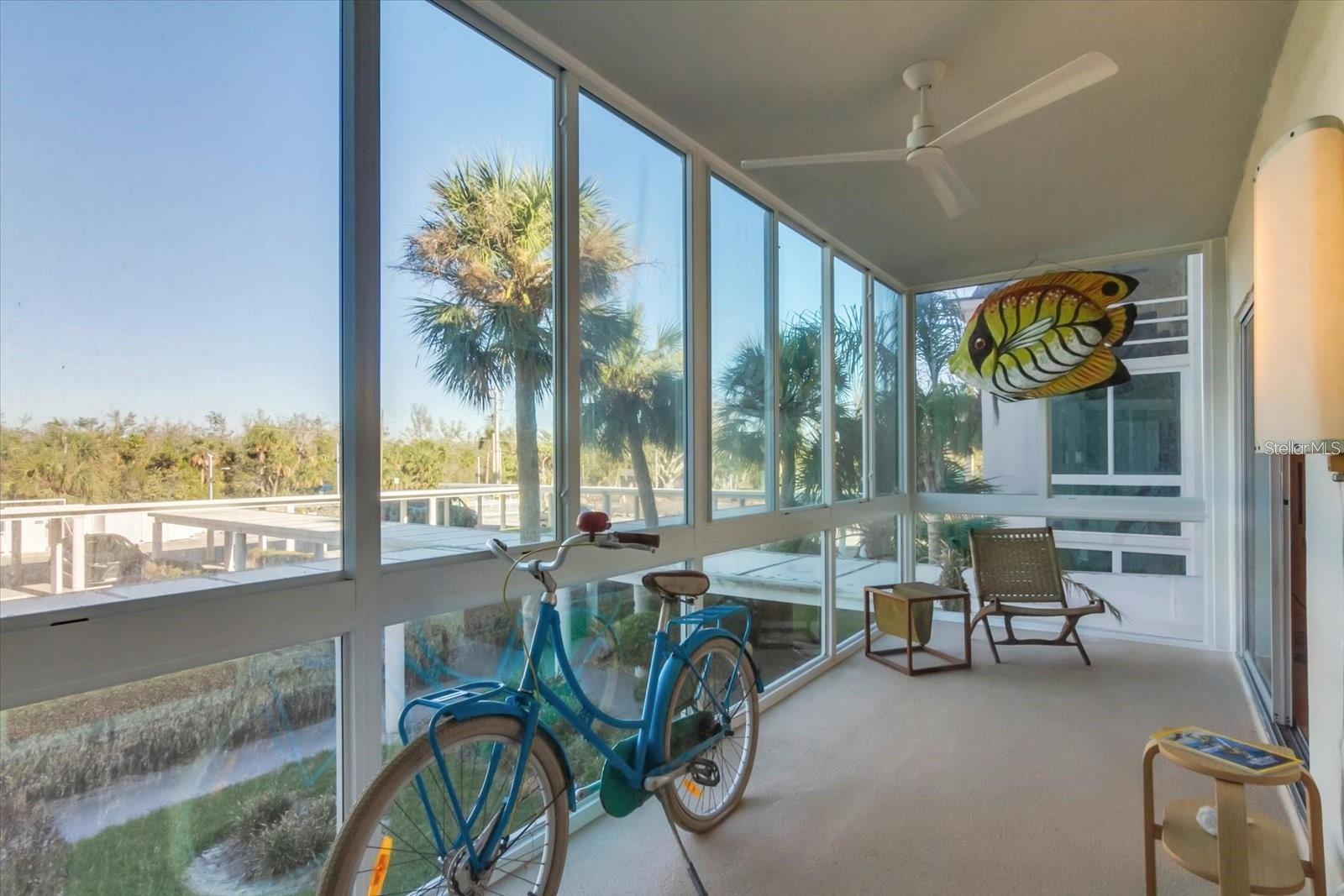 2100 BENJAMIN FRANKLIN DR #203, SARASOTA, FL, 34236