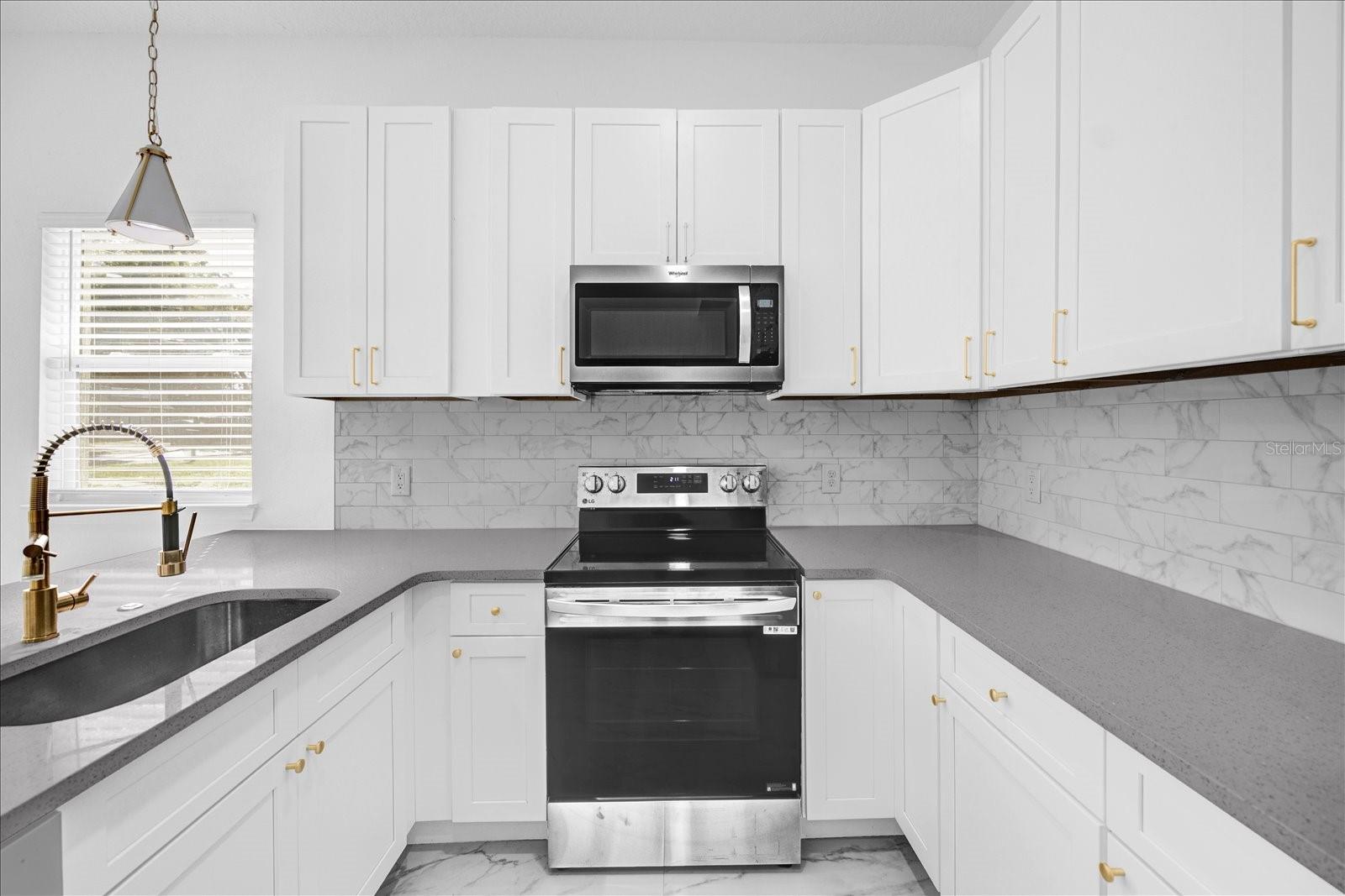 600 N LAKEWOOD AVE, OCOEE, FL, 34761