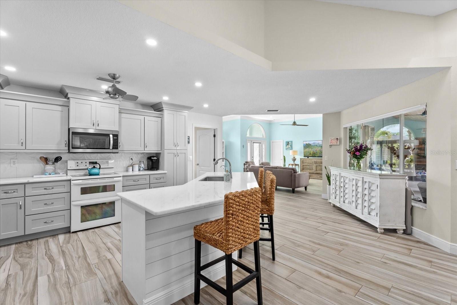 550 SILK OAK DR, VENICE, FL, 34293