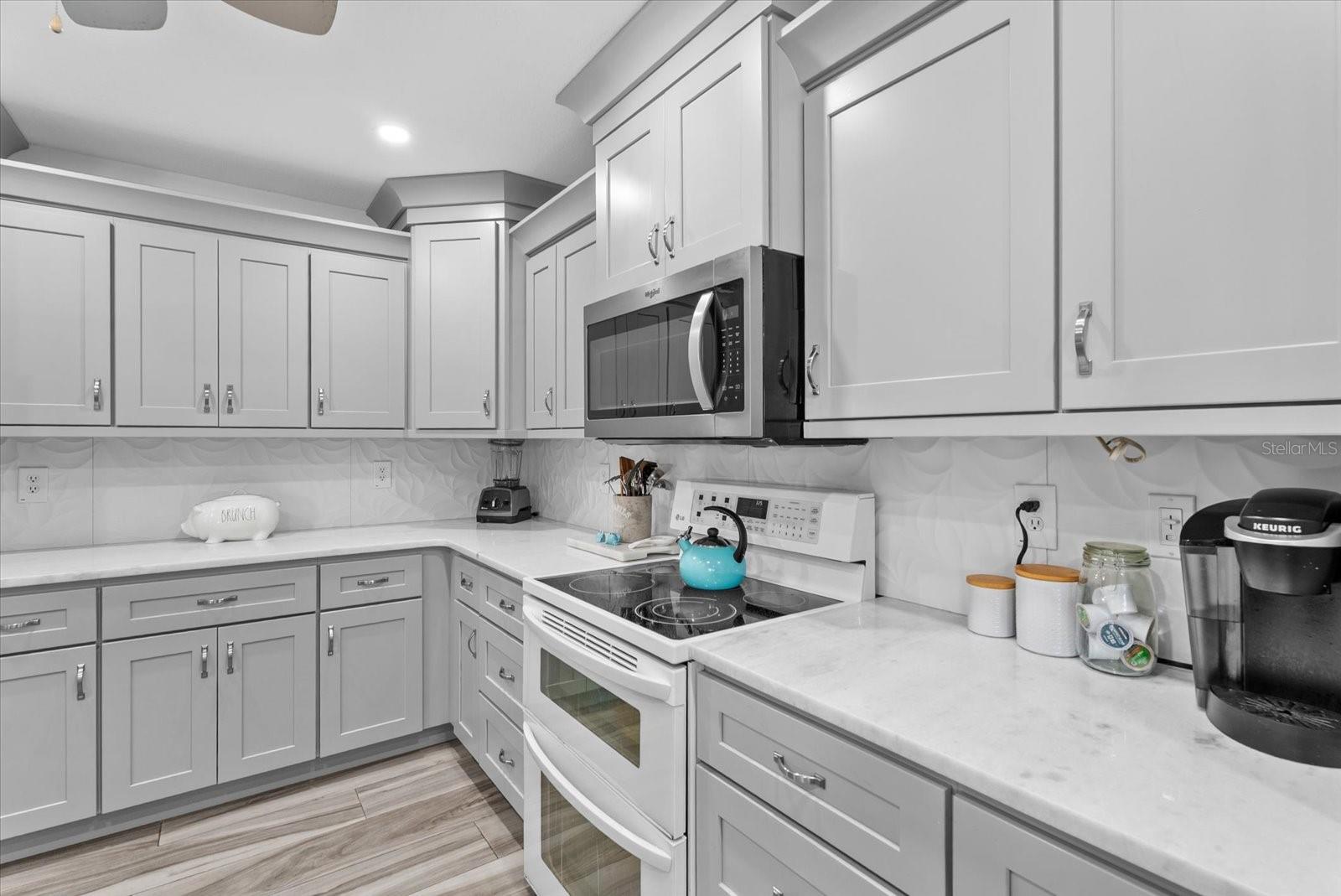 550 SILK OAK DR, VENICE, FL, 34293