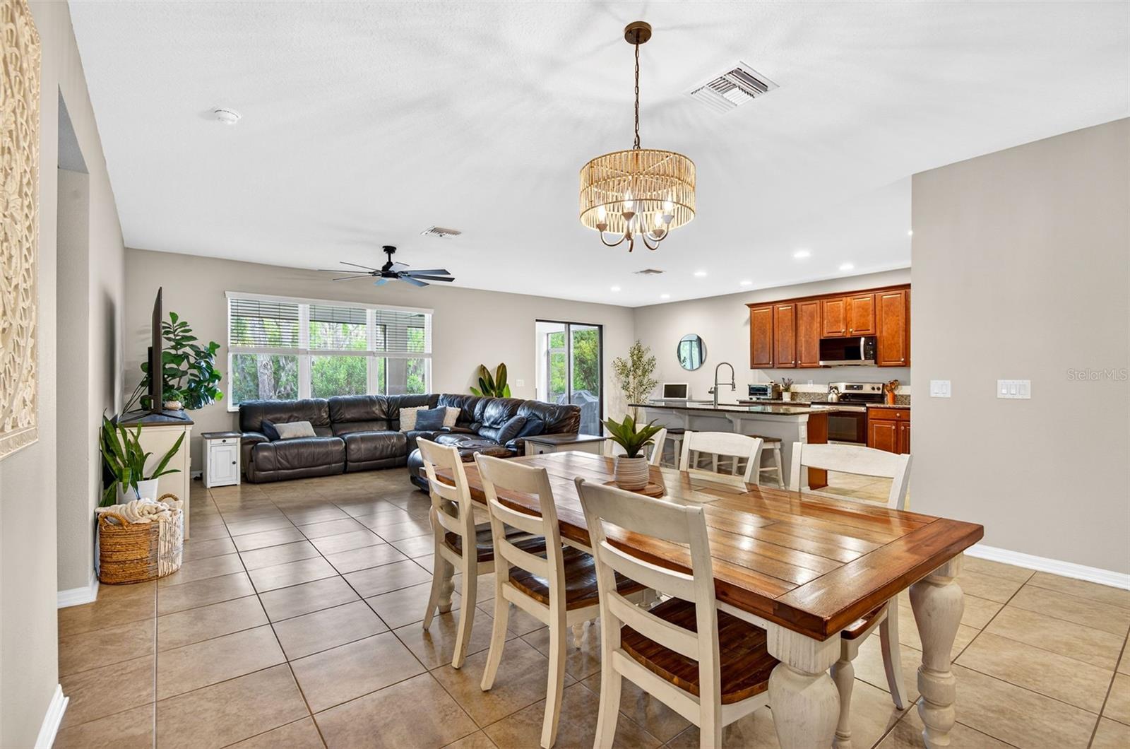 8060 ROMA DUNE DR, WESLEY CHAPEL, FL, 33545