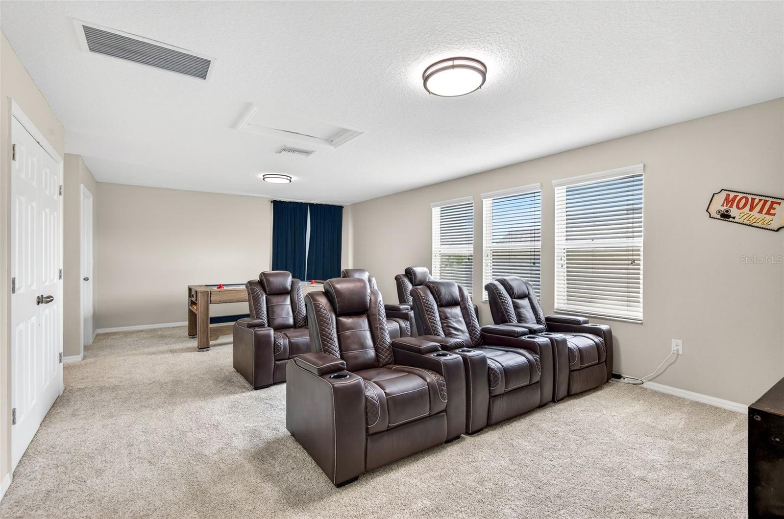 8060 ROMA DUNE DR, WESLEY CHAPEL, FL, 33545