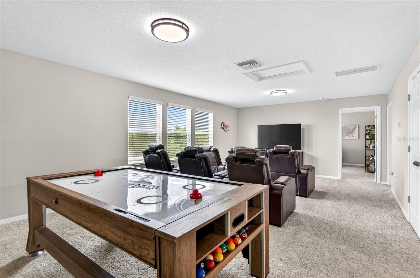 8060 ROMA DUNE DR, WESLEY CHAPEL, FL, 33545