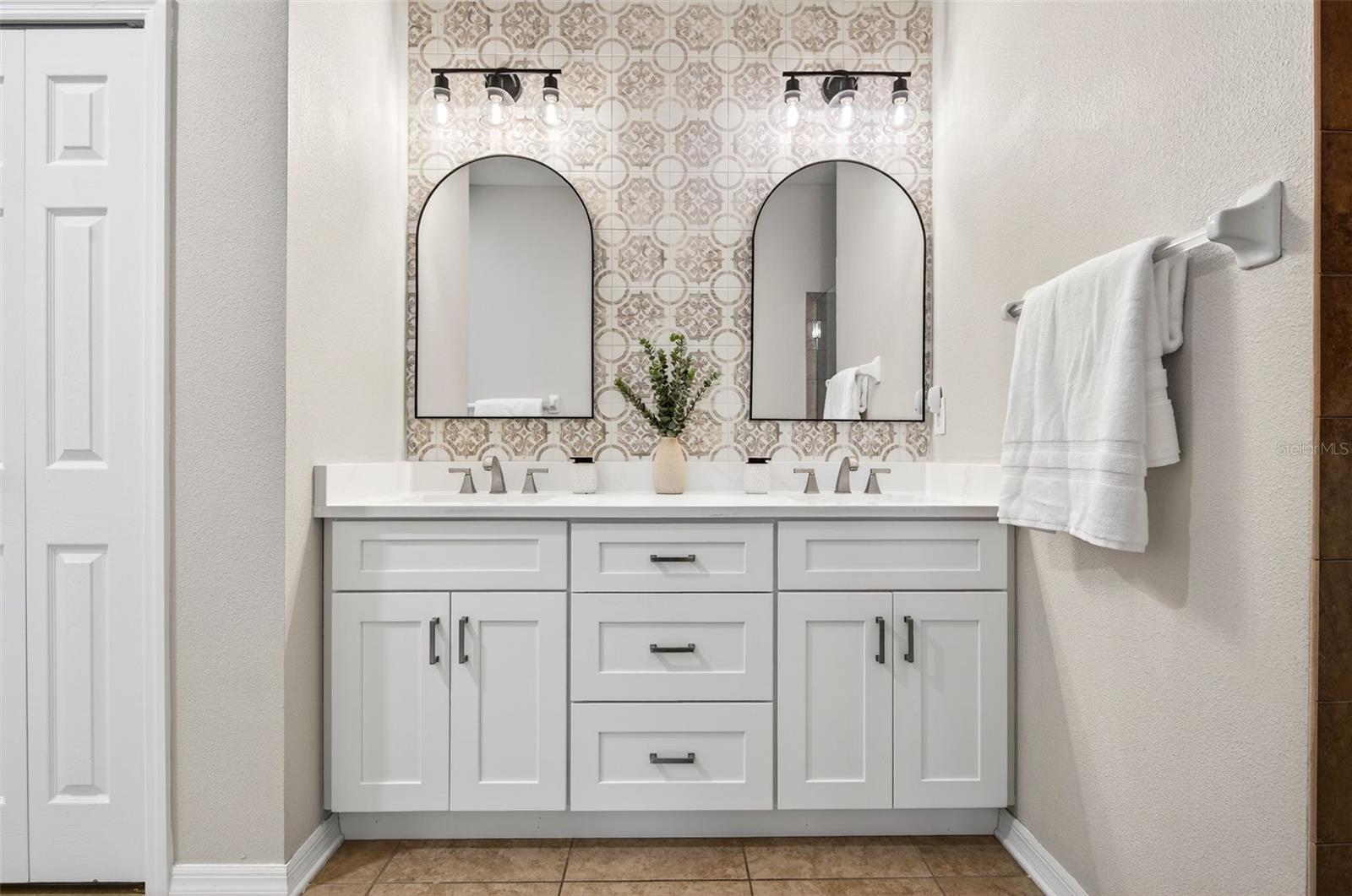 8060 ROMA DUNE DR, WESLEY CHAPEL, FL, 33545