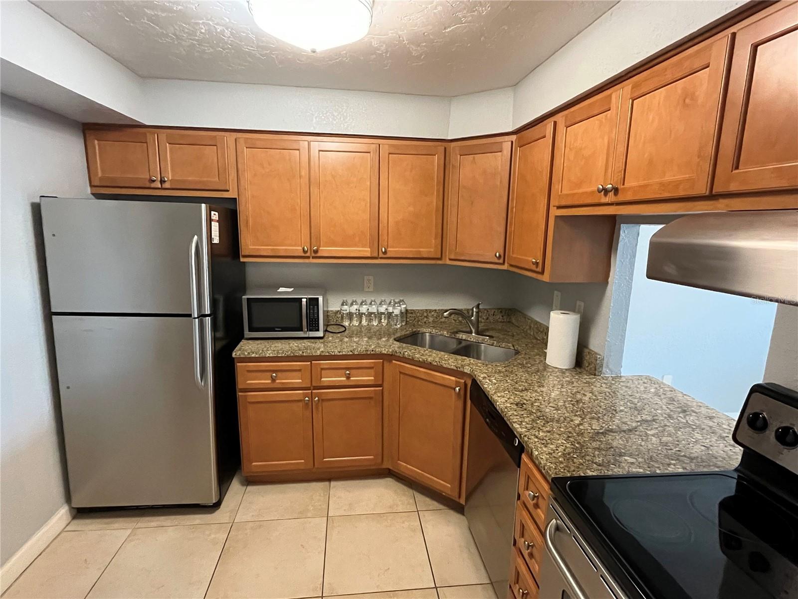 2650 COCONUT BAY LN LN #518 (1i), SARASOTA, FL, 34237