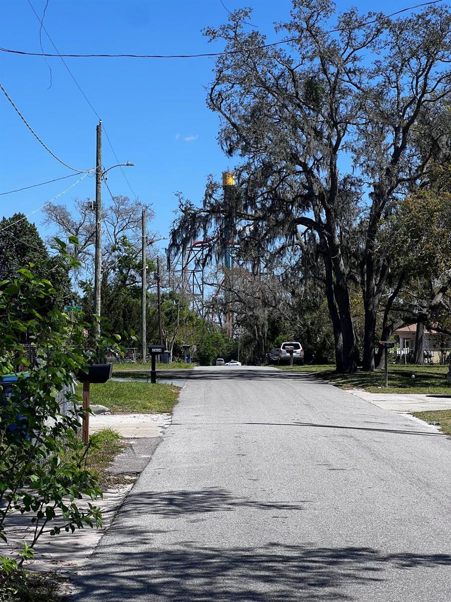 2608 E 97TH AVE, TAMPA, FL, 33612