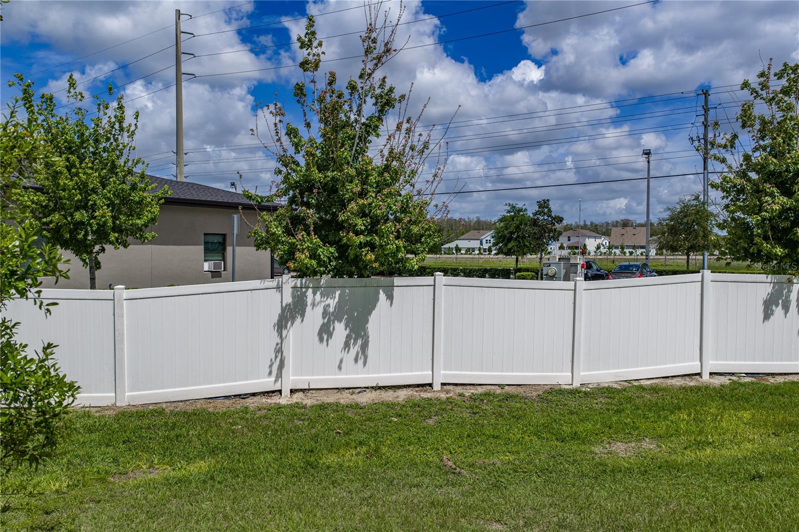 Large Back Yard Space and Open Green Area
