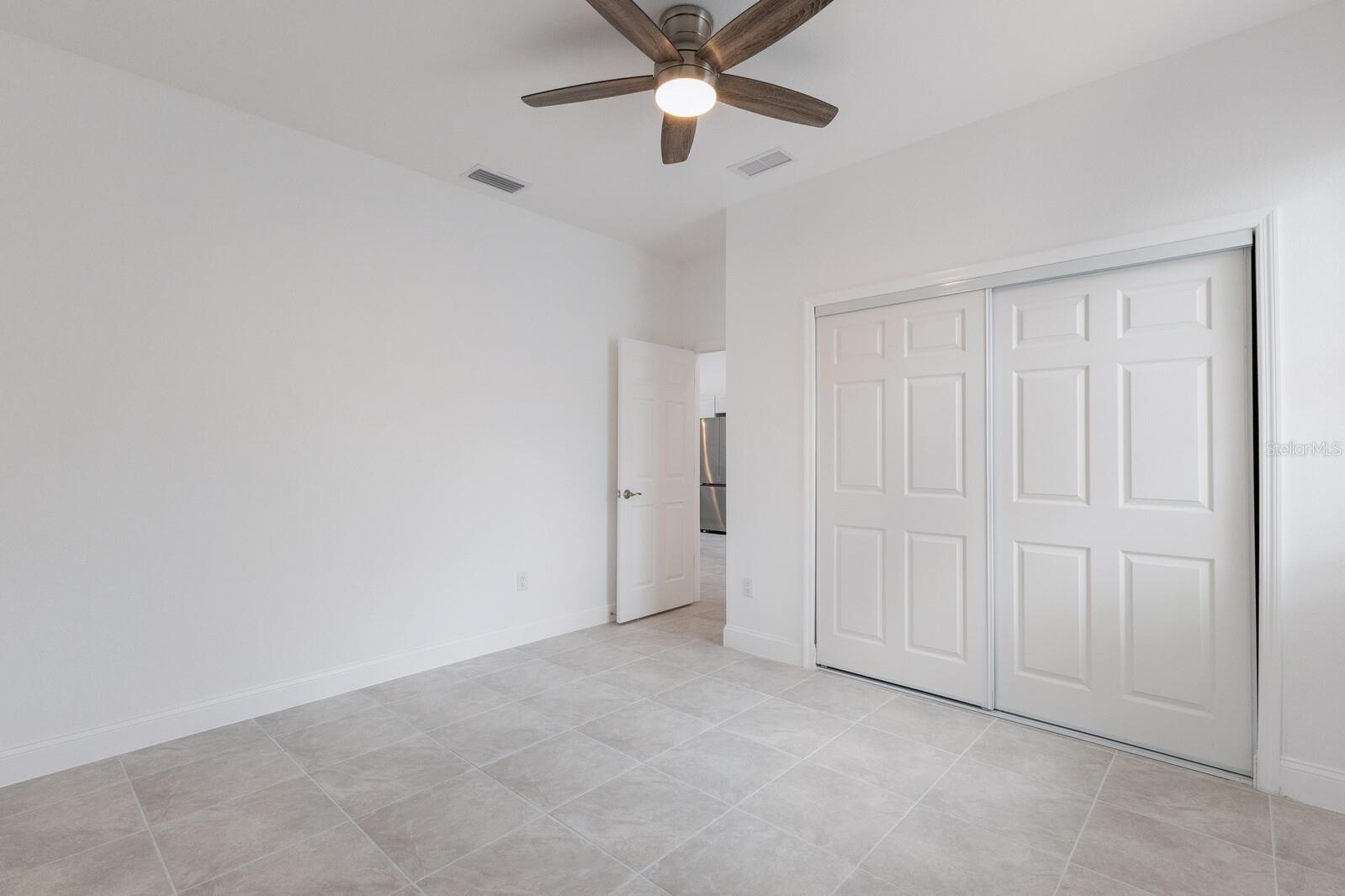 520 12TH AVE W, BRADENTON, FL, 34205