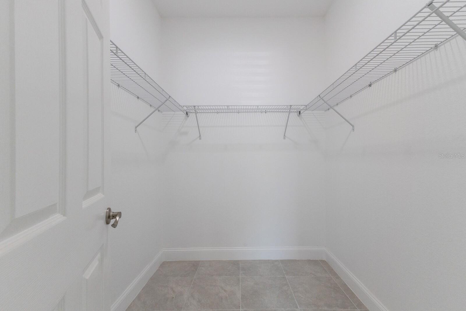 520 12TH AVE W, BRADENTON, FL, 34205