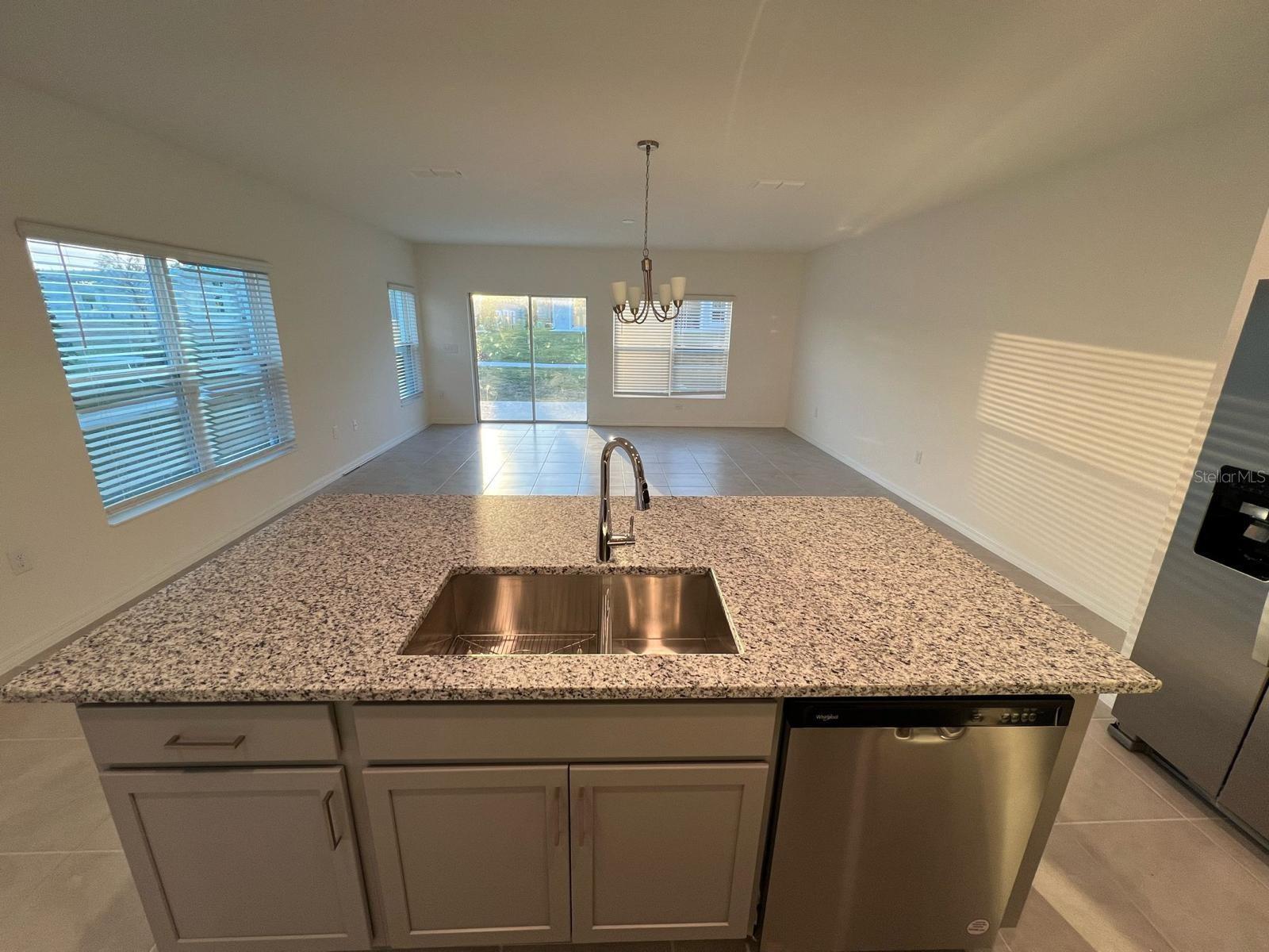 680 STONEY POINT CIR, DAVENPORT, FL, 33896