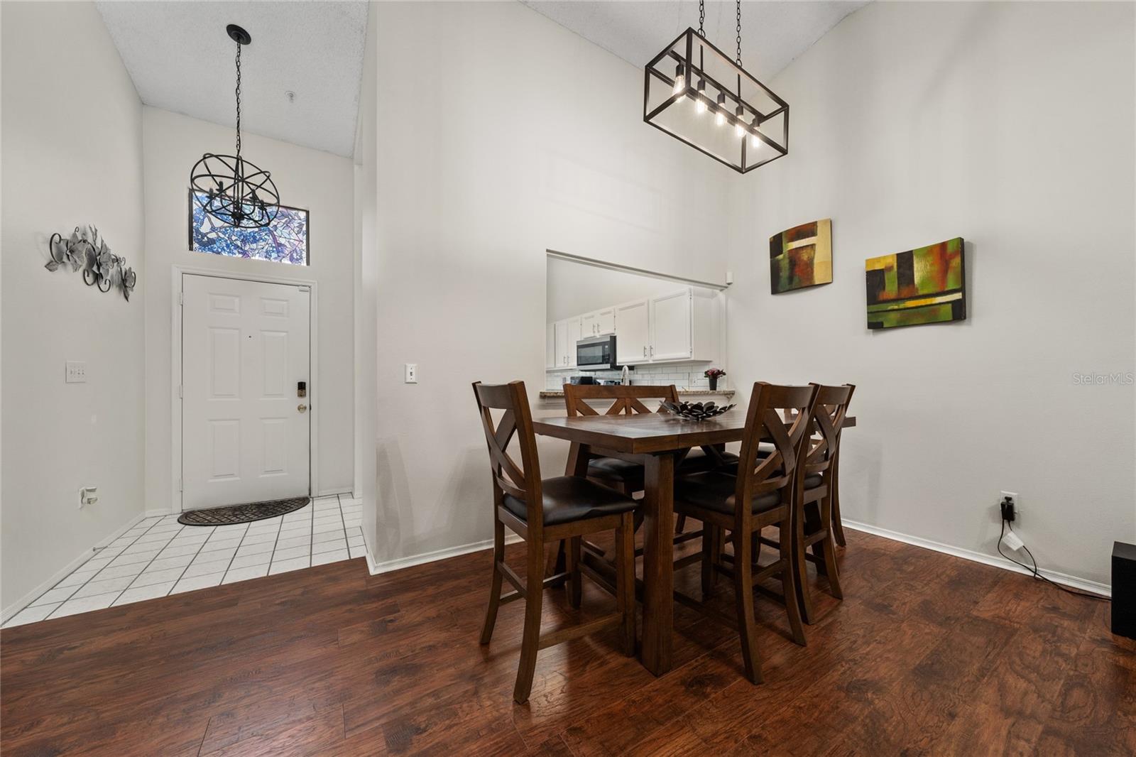 703 SWAN LN, ALTAMONTE SPRINGS, FL, 32701