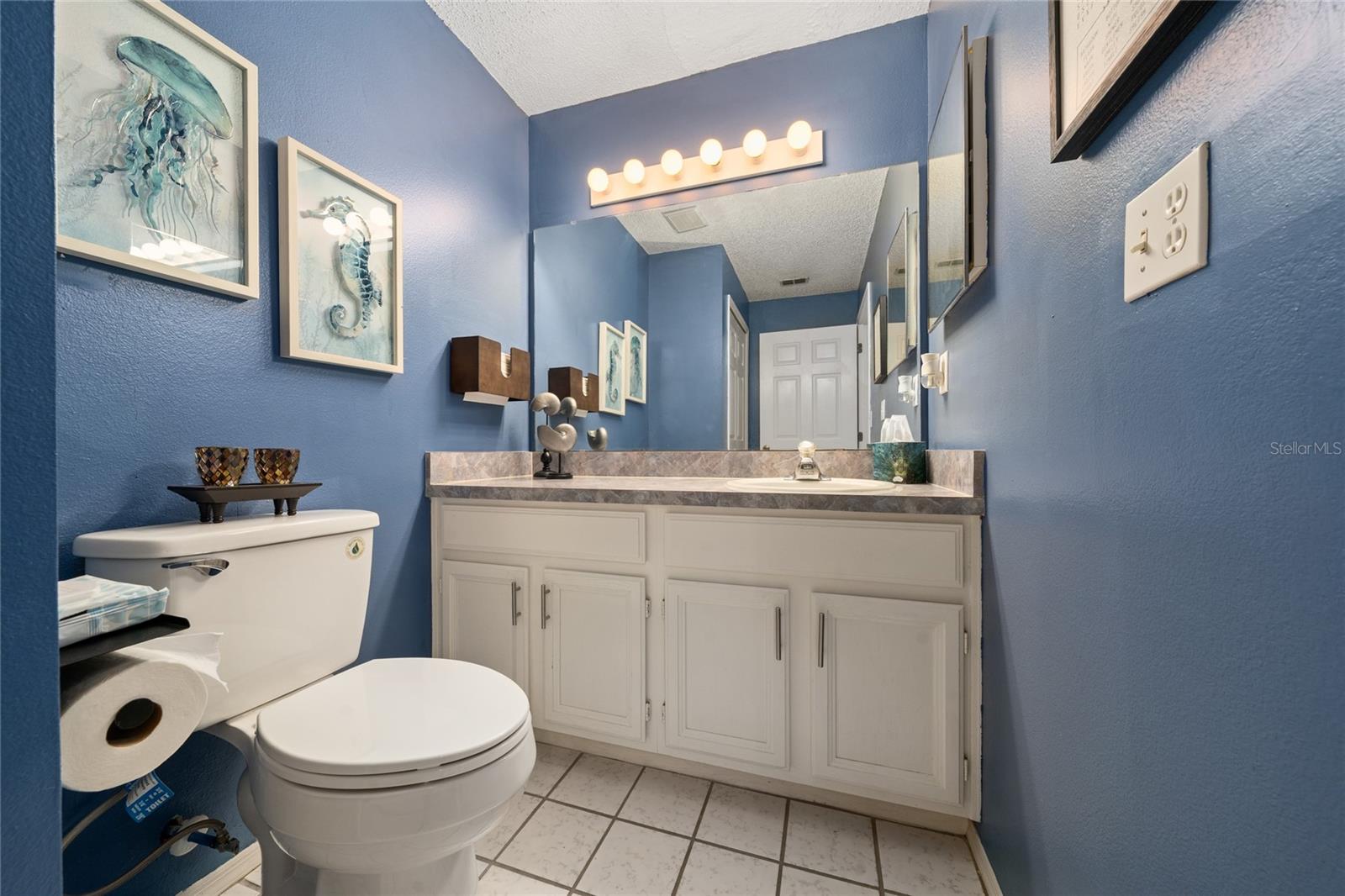 703 SWAN LN, ALTAMONTE SPRINGS, FL, 32701