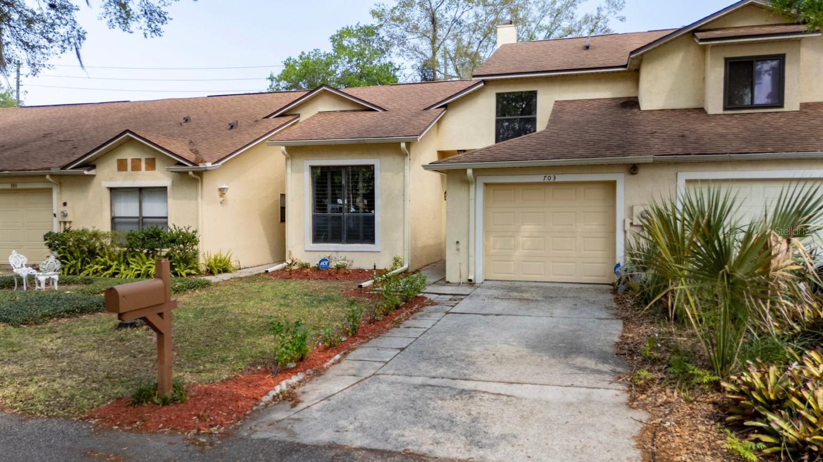 703 SWAN LN, ALTAMONTE SPRINGS, FL, 32701