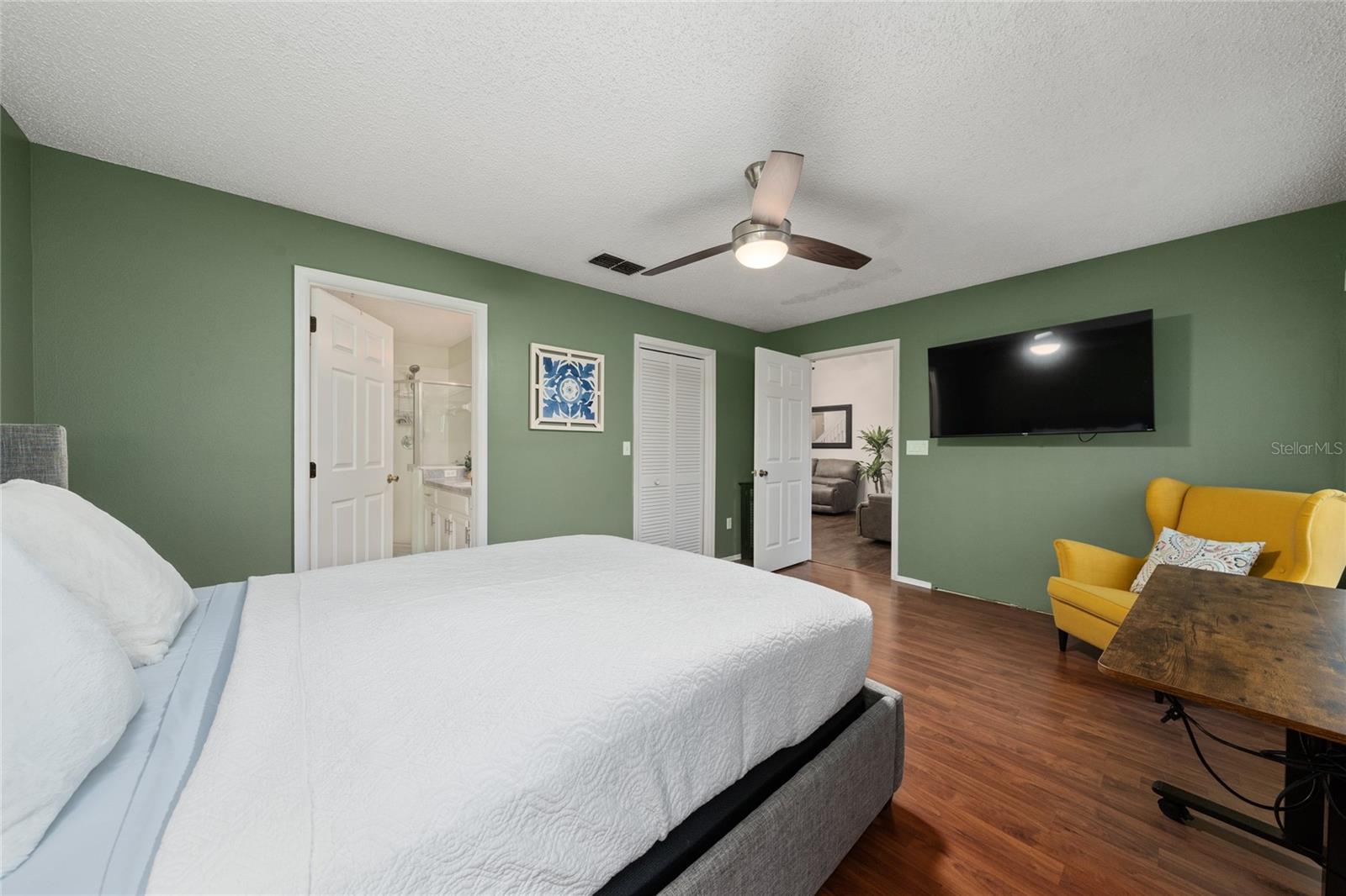 703 SWAN LN, ALTAMONTE SPRINGS, FL, 32701