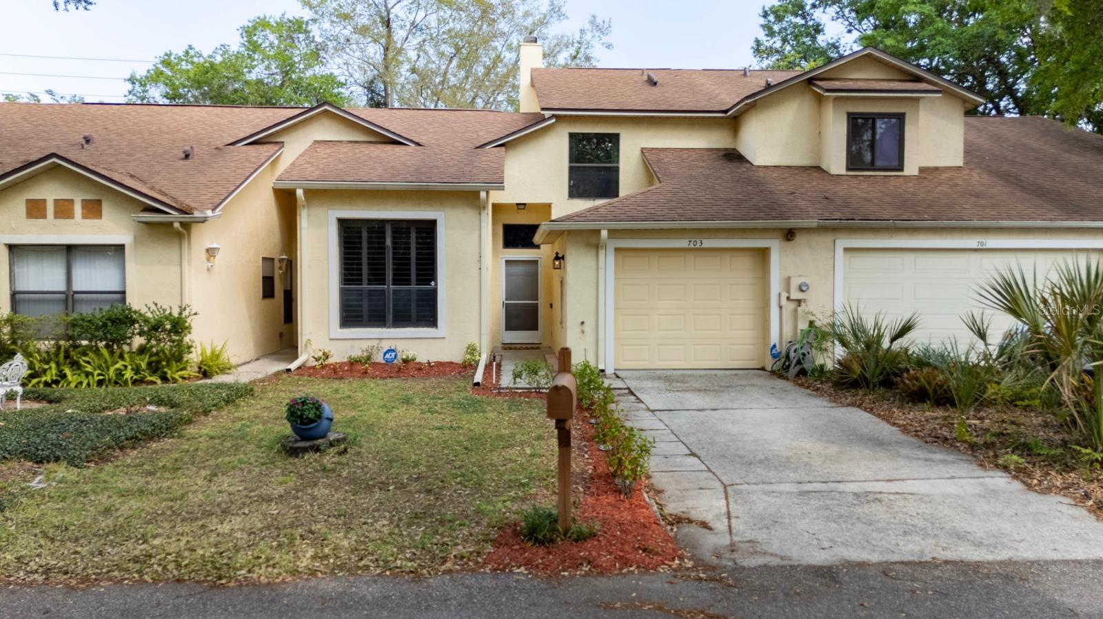 703 SWAN LN, ALTAMONTE SPRINGS, FL, 32701