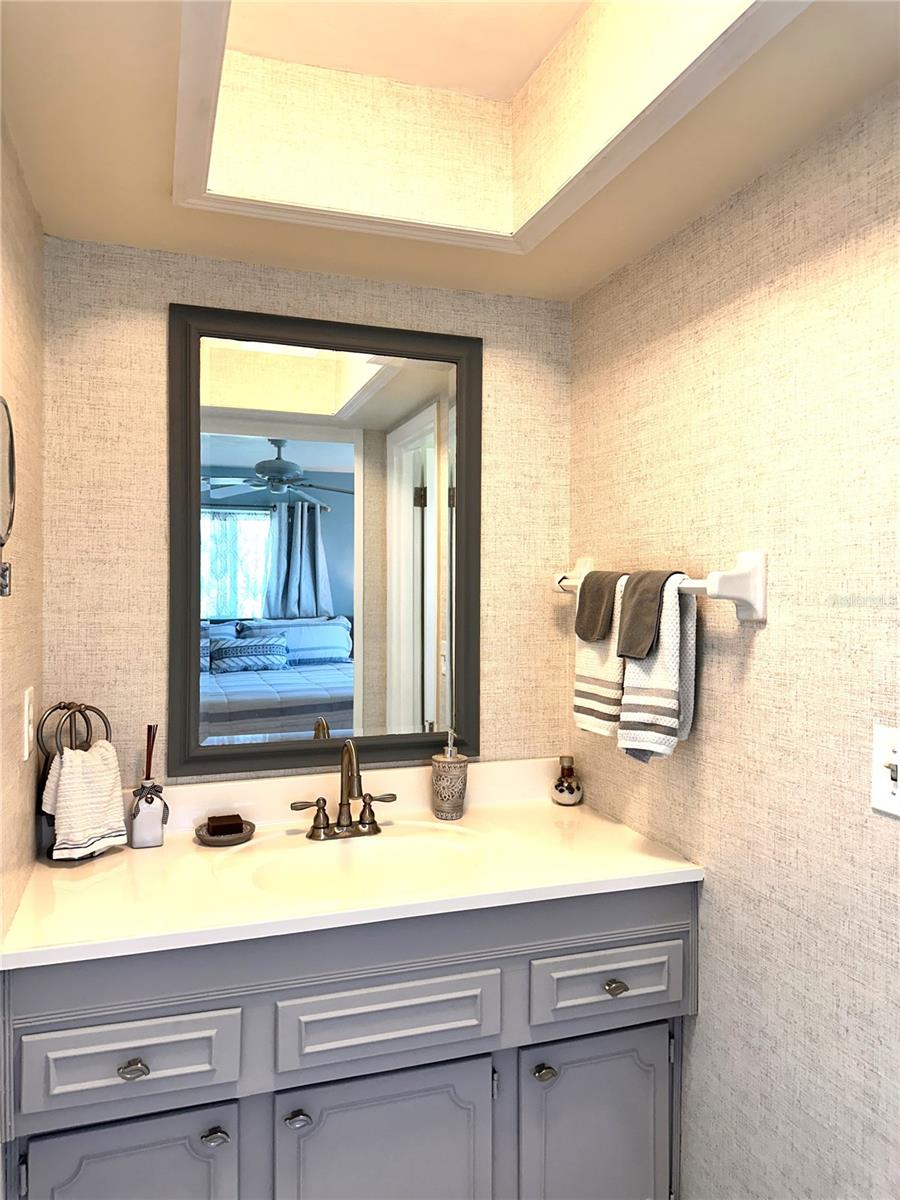 2 GOLFVIEW RD, ROTONDA WEST, FL, 33947