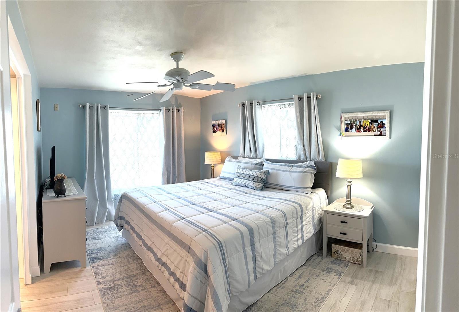 2 GOLFVIEW RD, ROTONDA WEST, FL, 33947