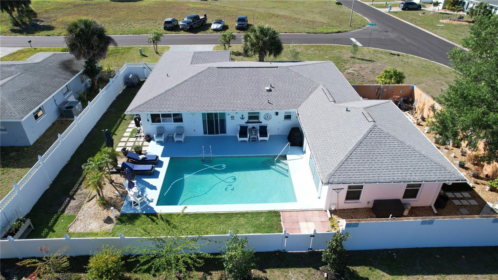 2 GOLFVIEW RD, ROTONDA WEST, FL, 33947