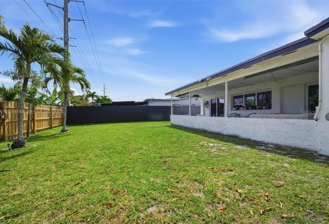 1185 NW 92ND AVE, PEMBROKE PINES, FL, 33024