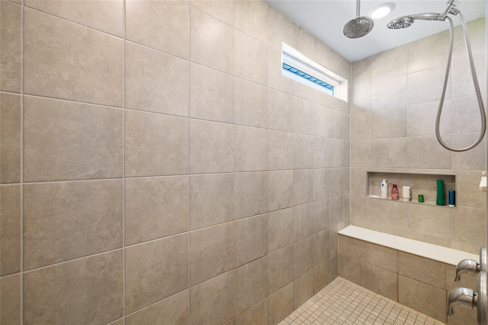 6214 GOLDEN BEACH DR, APOLLO BEACH, FL, 33572