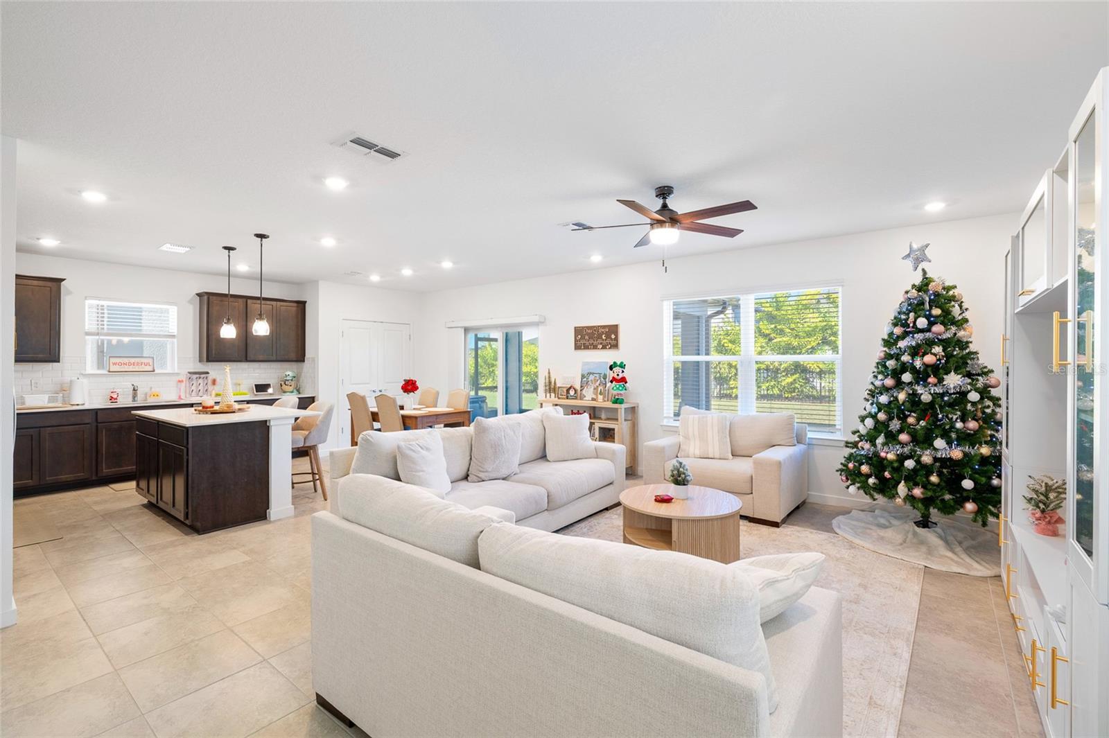 6214 GOLDEN BEACH DR, APOLLO BEACH, FL, 33572