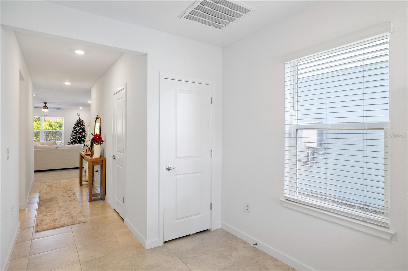 6214 GOLDEN BEACH DR, APOLLO BEACH, FL, 33572