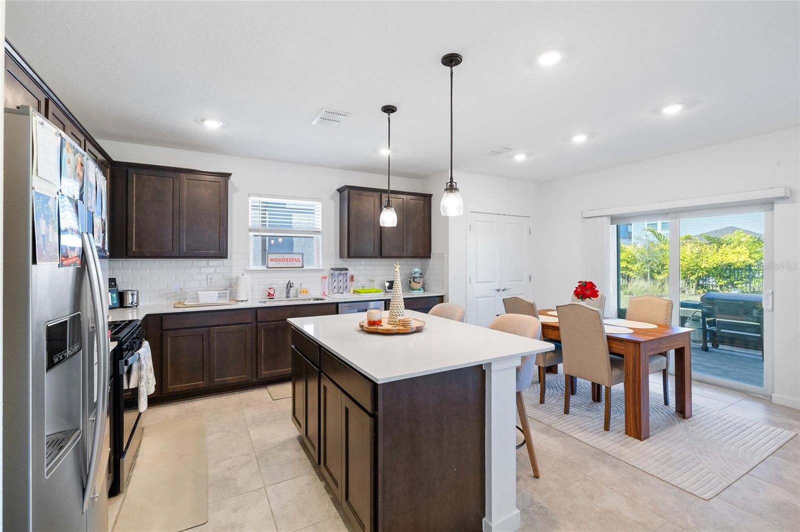 6214 GOLDEN BEACH DR, APOLLO BEACH, FL, 33572