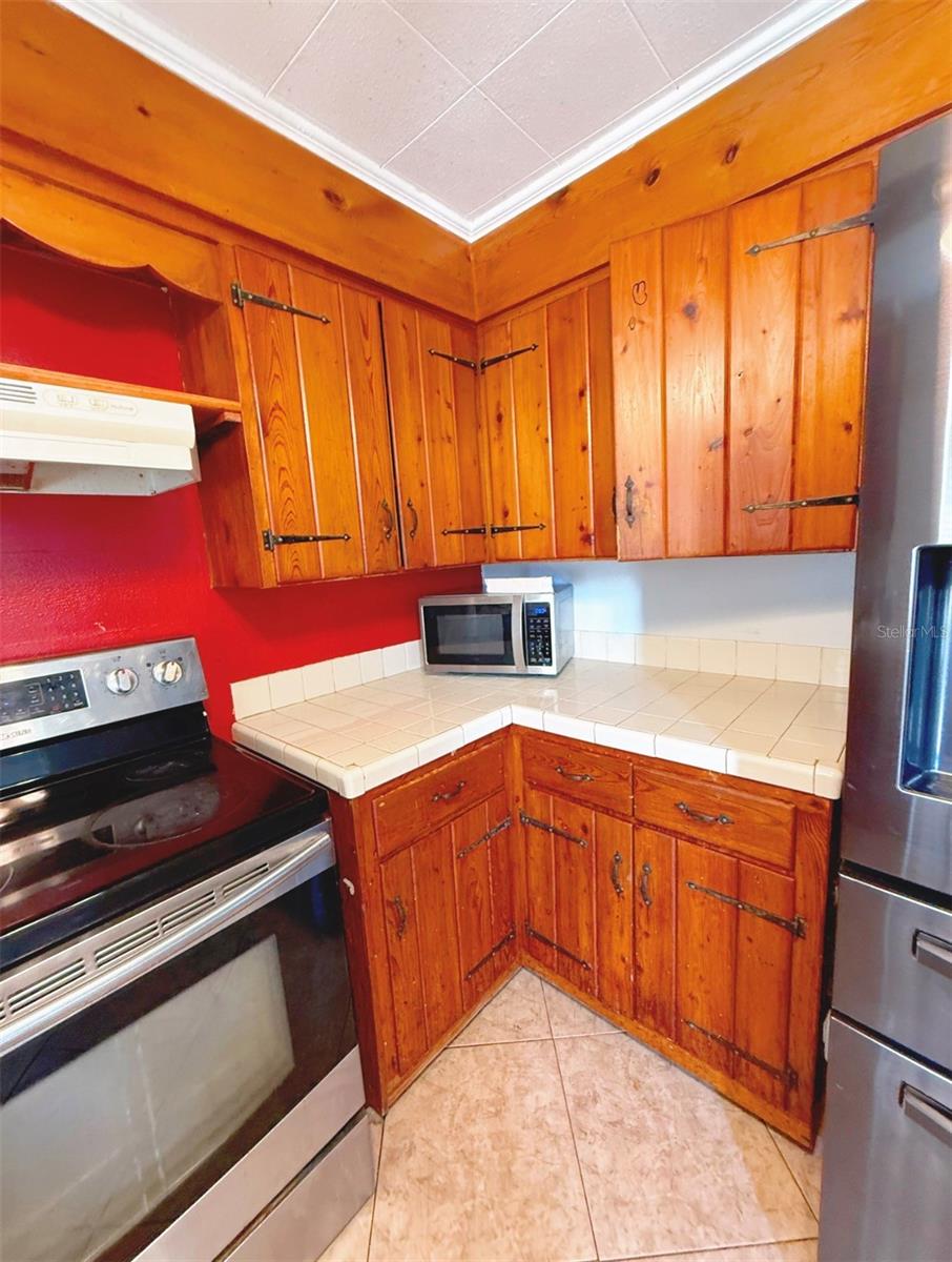 2412 BURNS ST, LAKELAND, FL, 33801