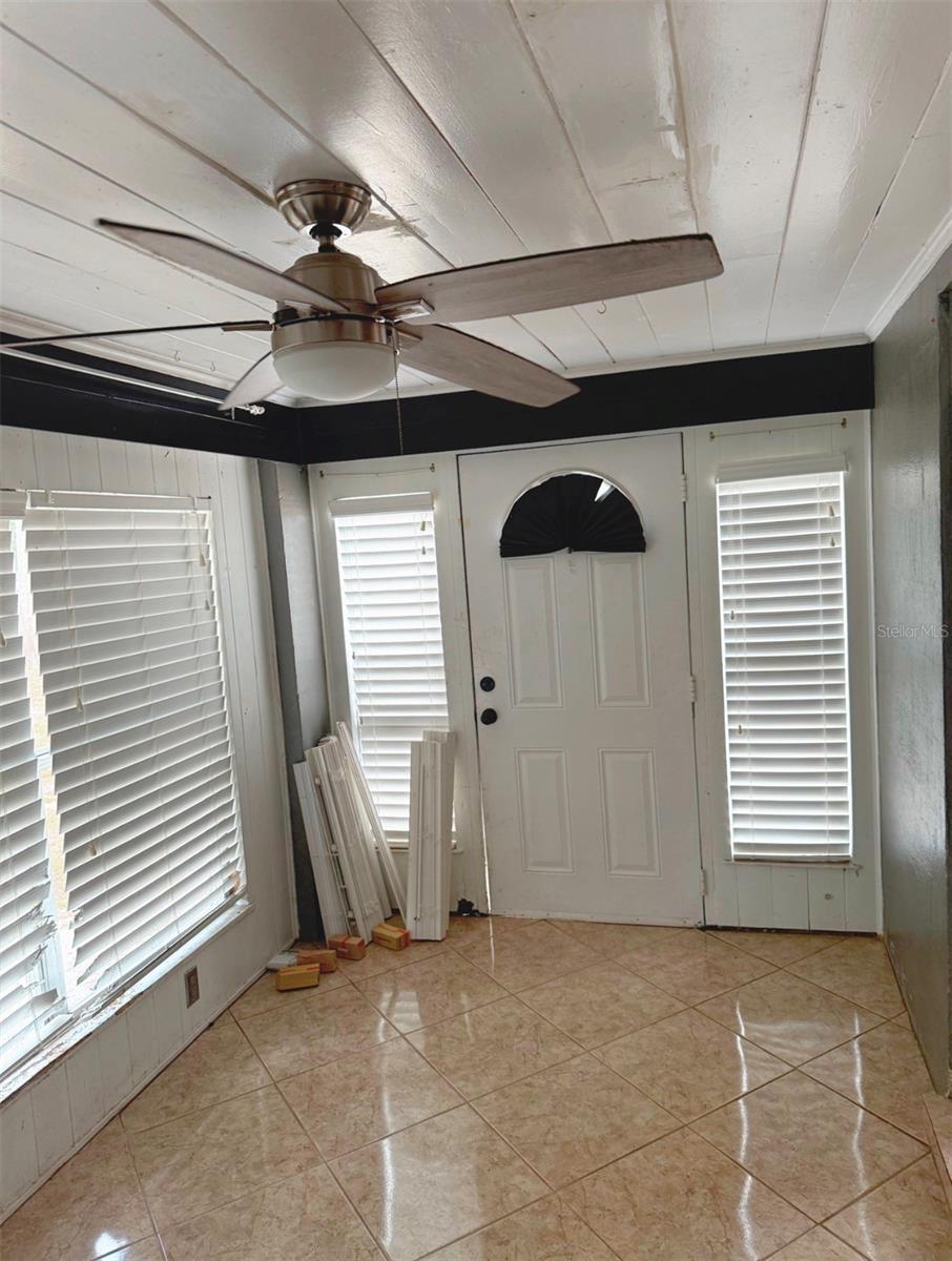 2412 BURNS ST, LAKELAND, FL, 33801